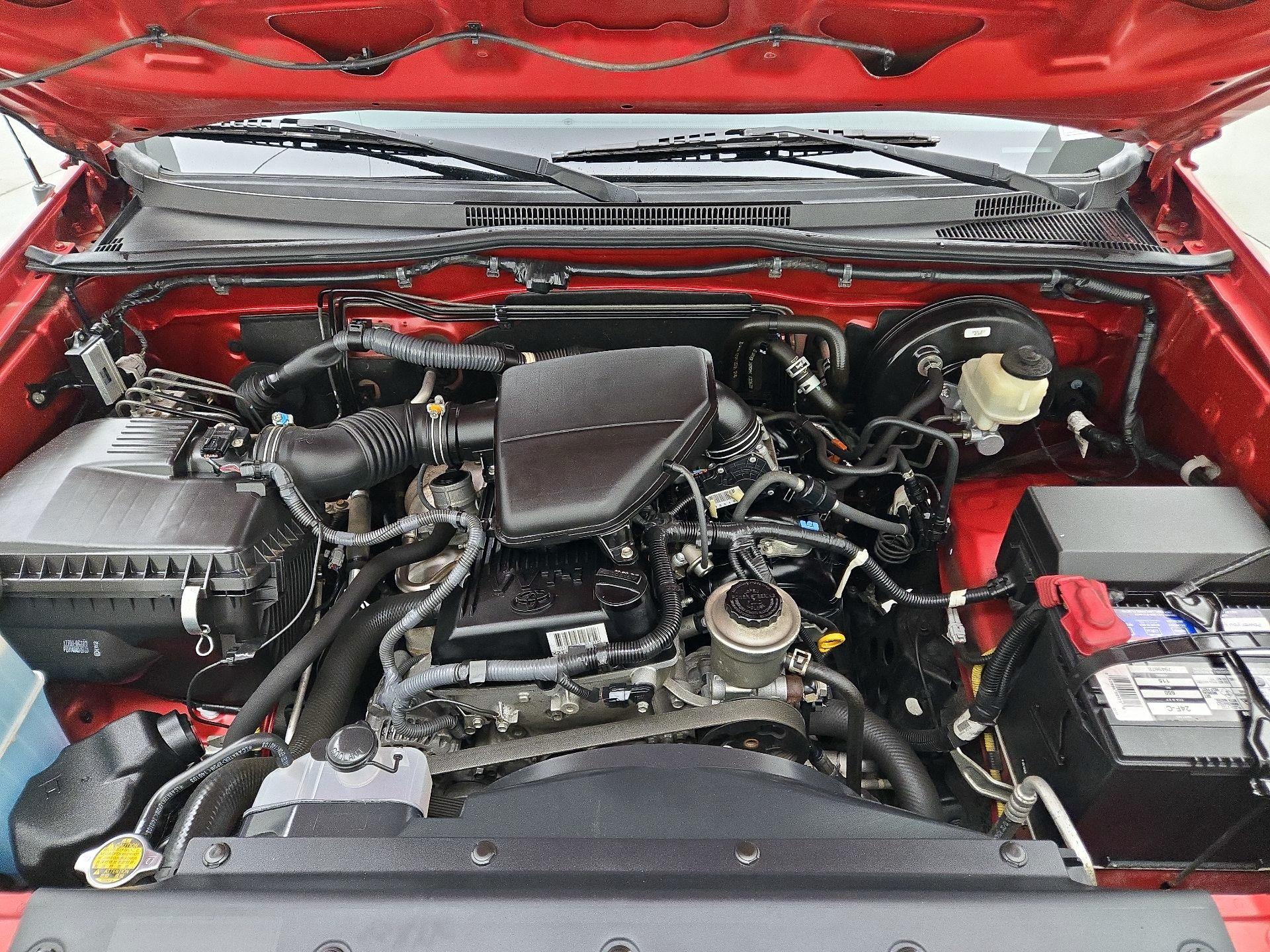 Thumbnail: 2014 Toyota Tacoma - 20