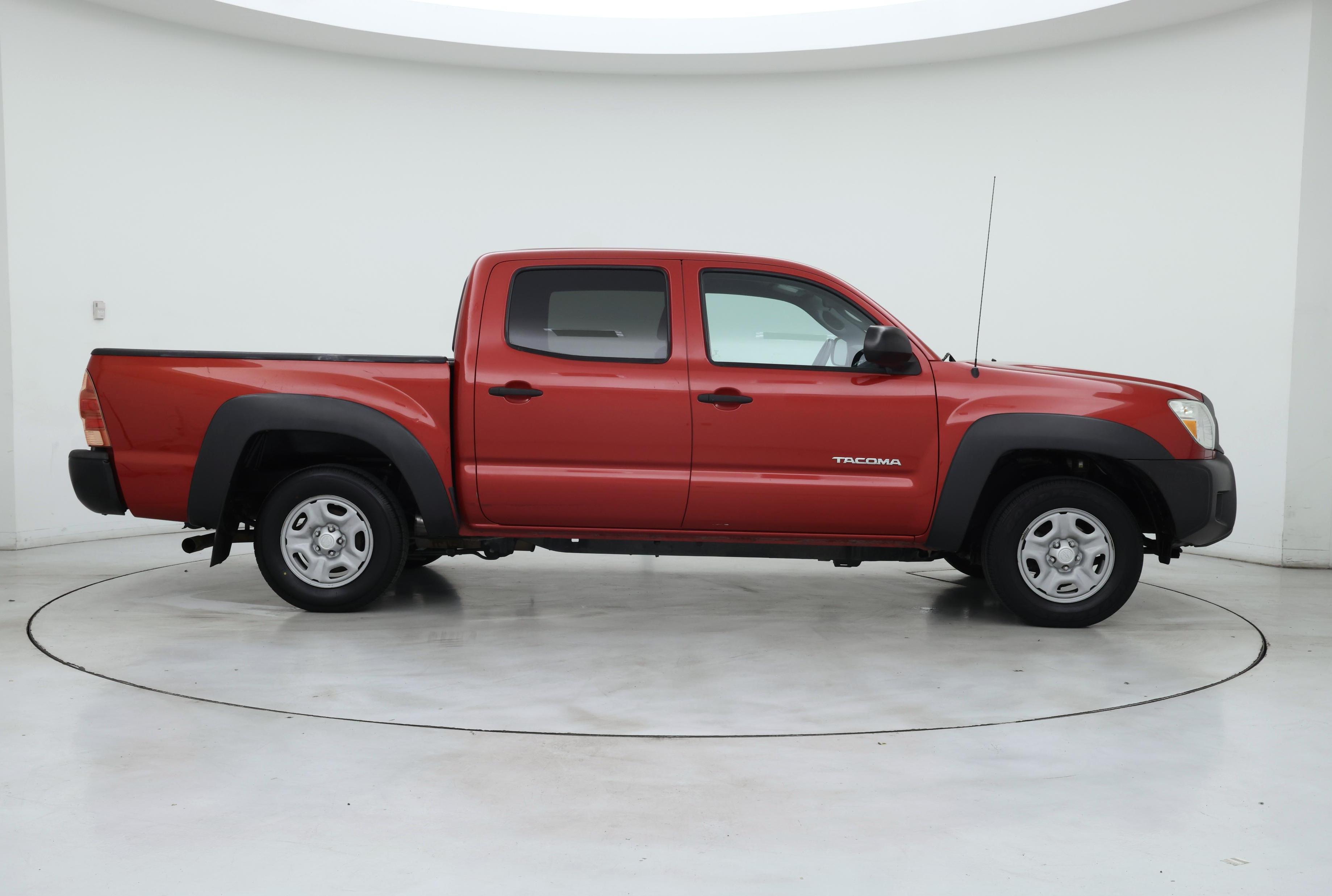 Thumbnail: 2014 Toyota Tacoma - 7