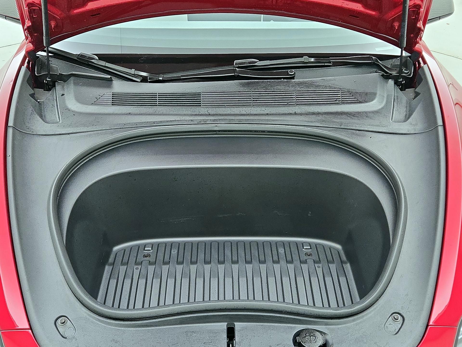 Thumbnail: 2025 Tesla Model 3 - 19