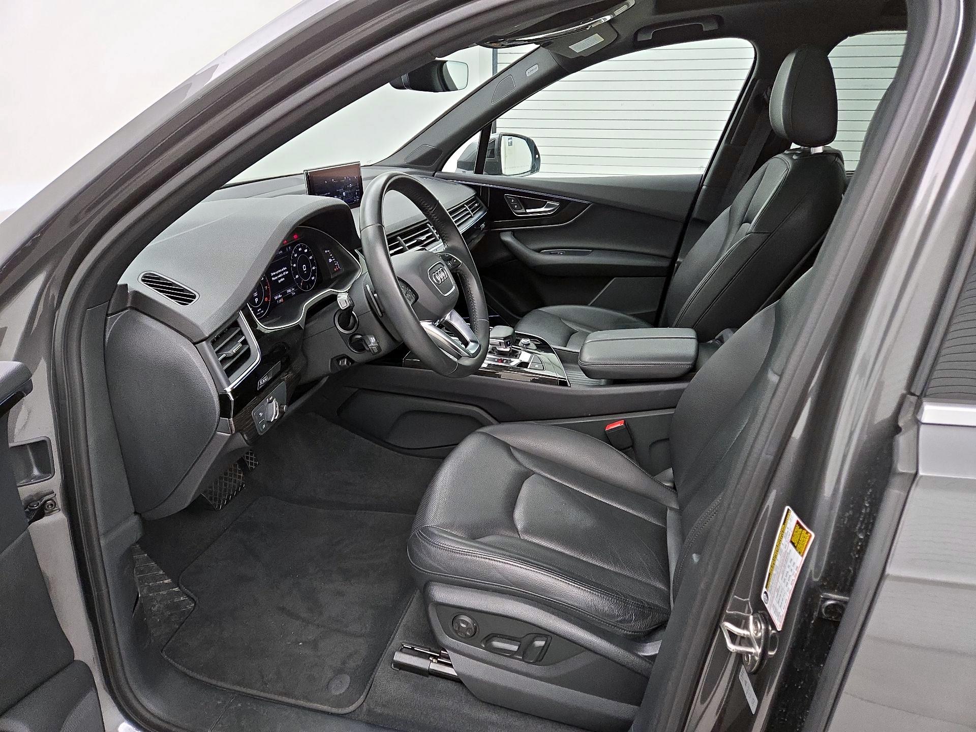 Thumbnail: 2019 Audi Q7 - 11