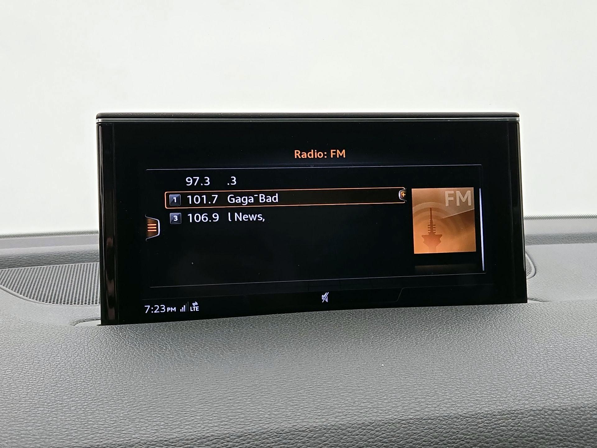 Thumbnail: 2019 Audi Q7 - 16