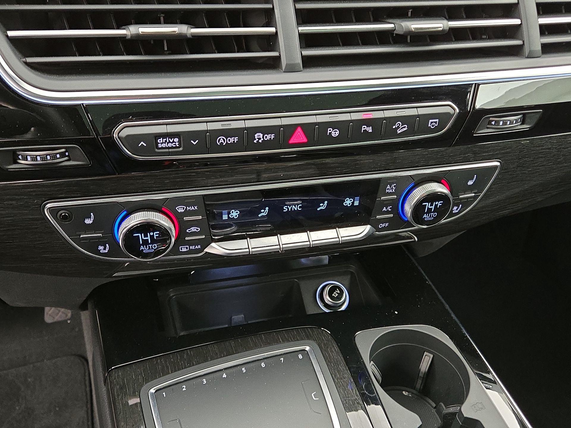 Thumbnail: 2019 Audi Q7 - 17