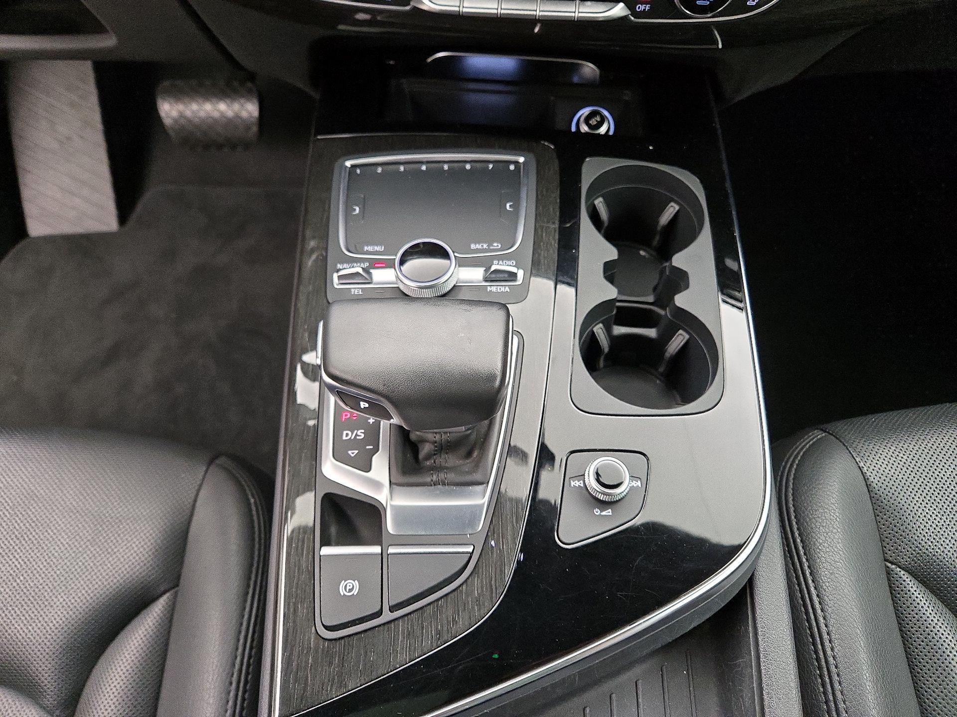 Thumbnail: 2019 Audi Q7 - 18