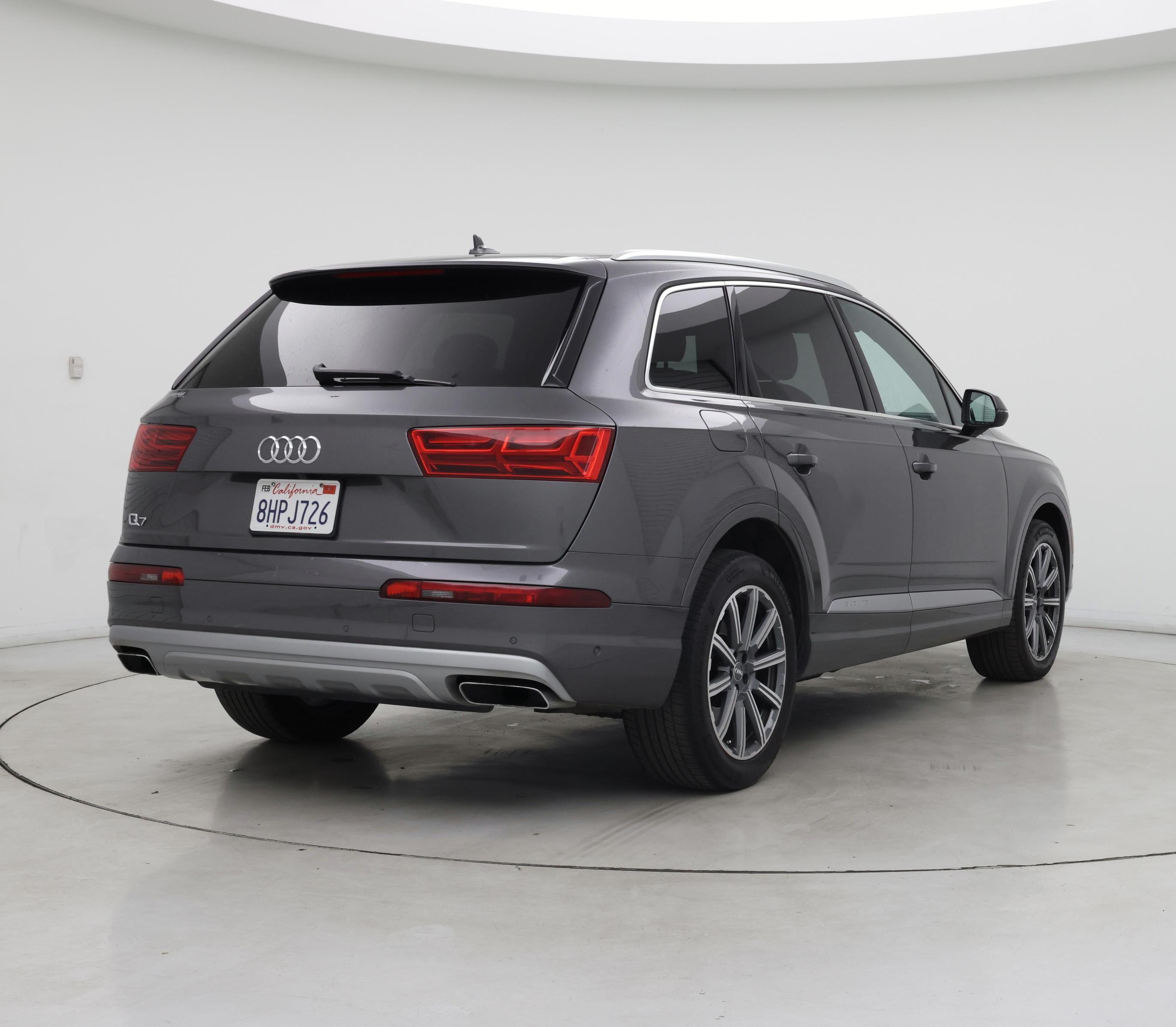 Thumbnail: 2019 Audi Q7 - 8