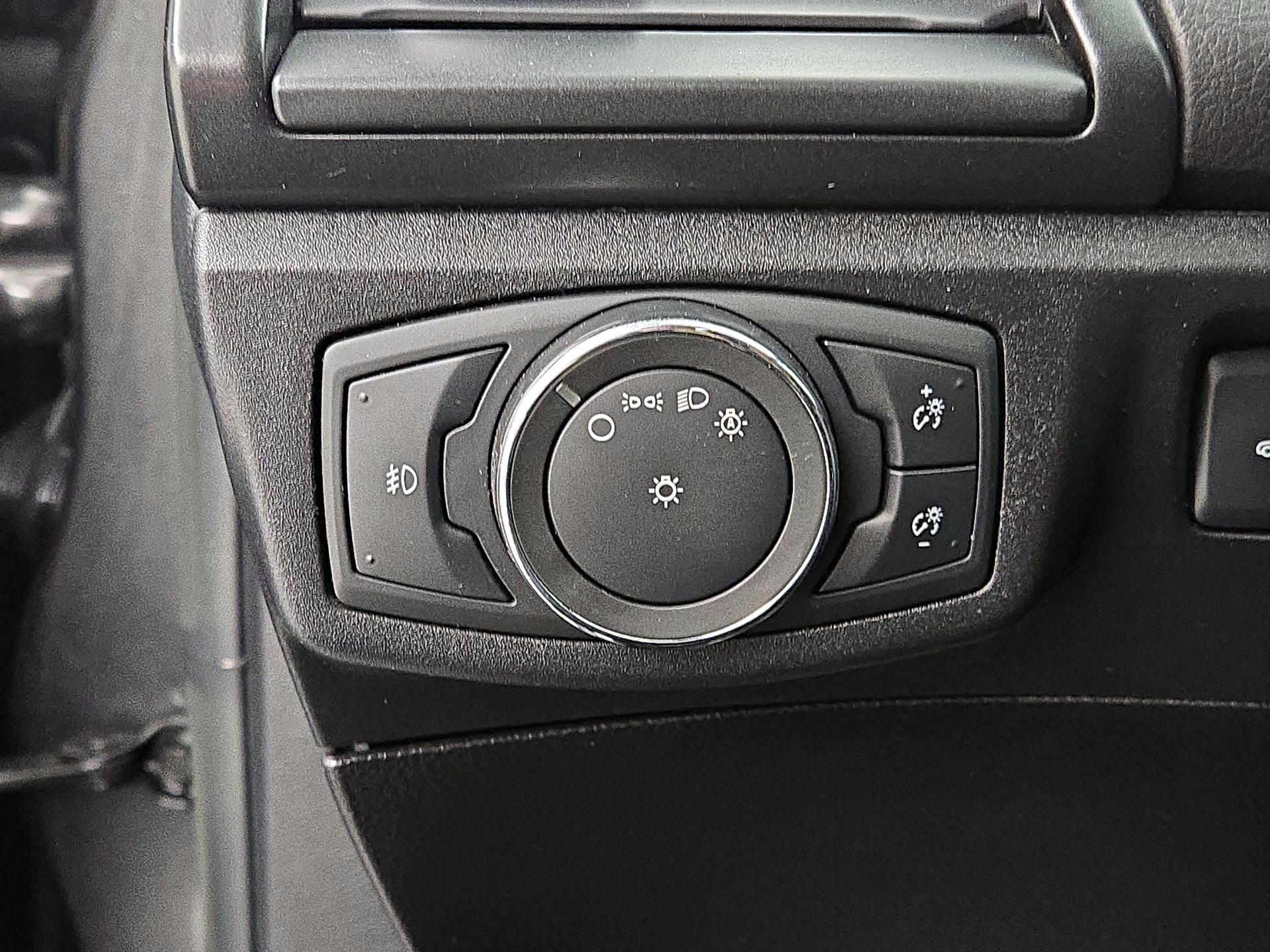 Thumbnail: 2017 Ford Fusion - 13