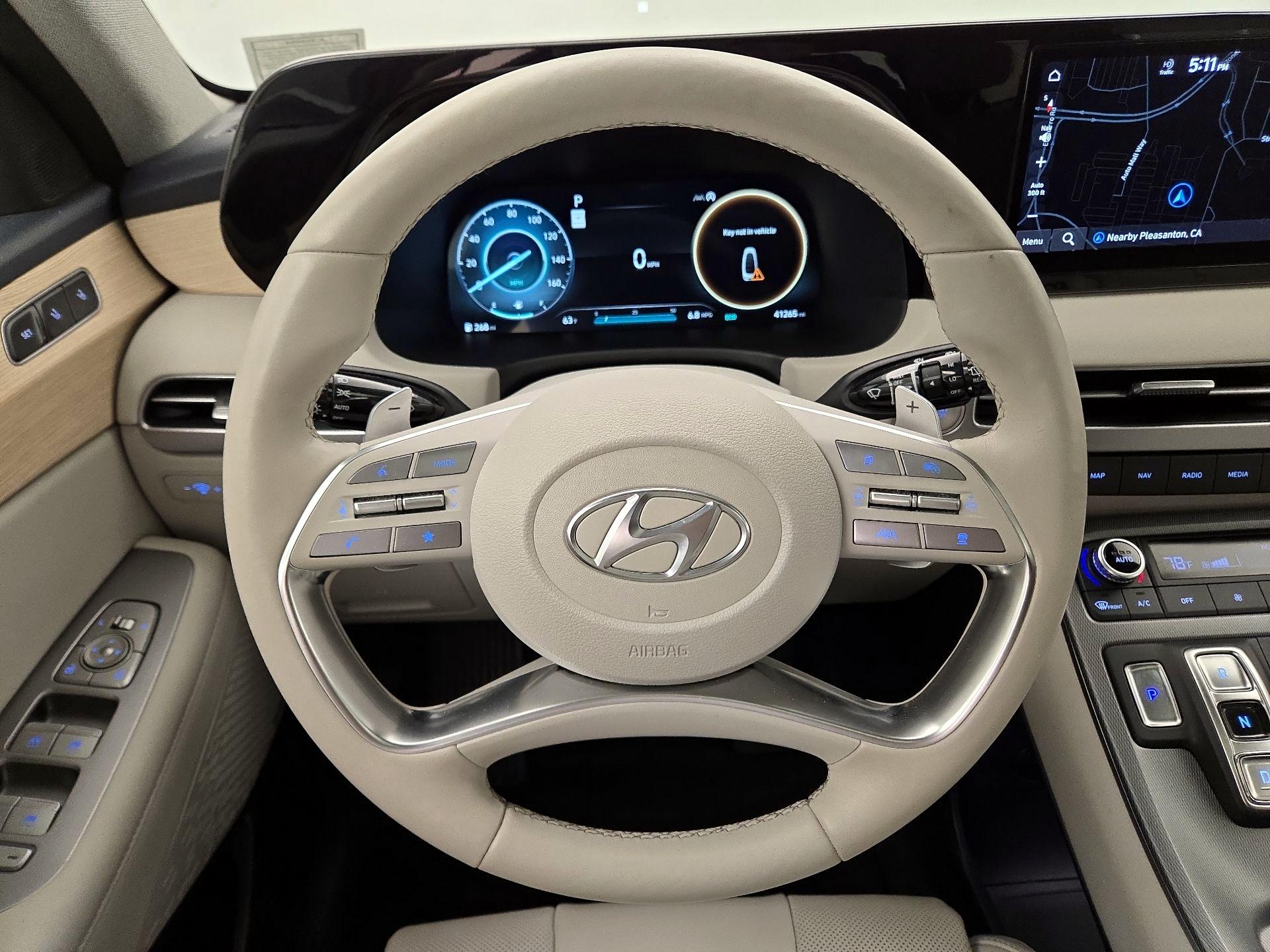 Thumbnail: 2023 Hyundai Palisade - 10