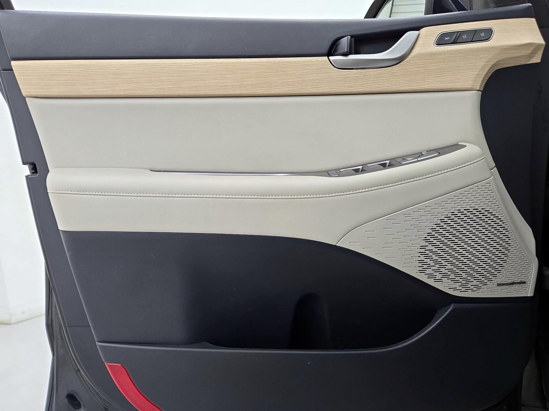 Thumbnail: 2023 Hyundai Palisade - 12