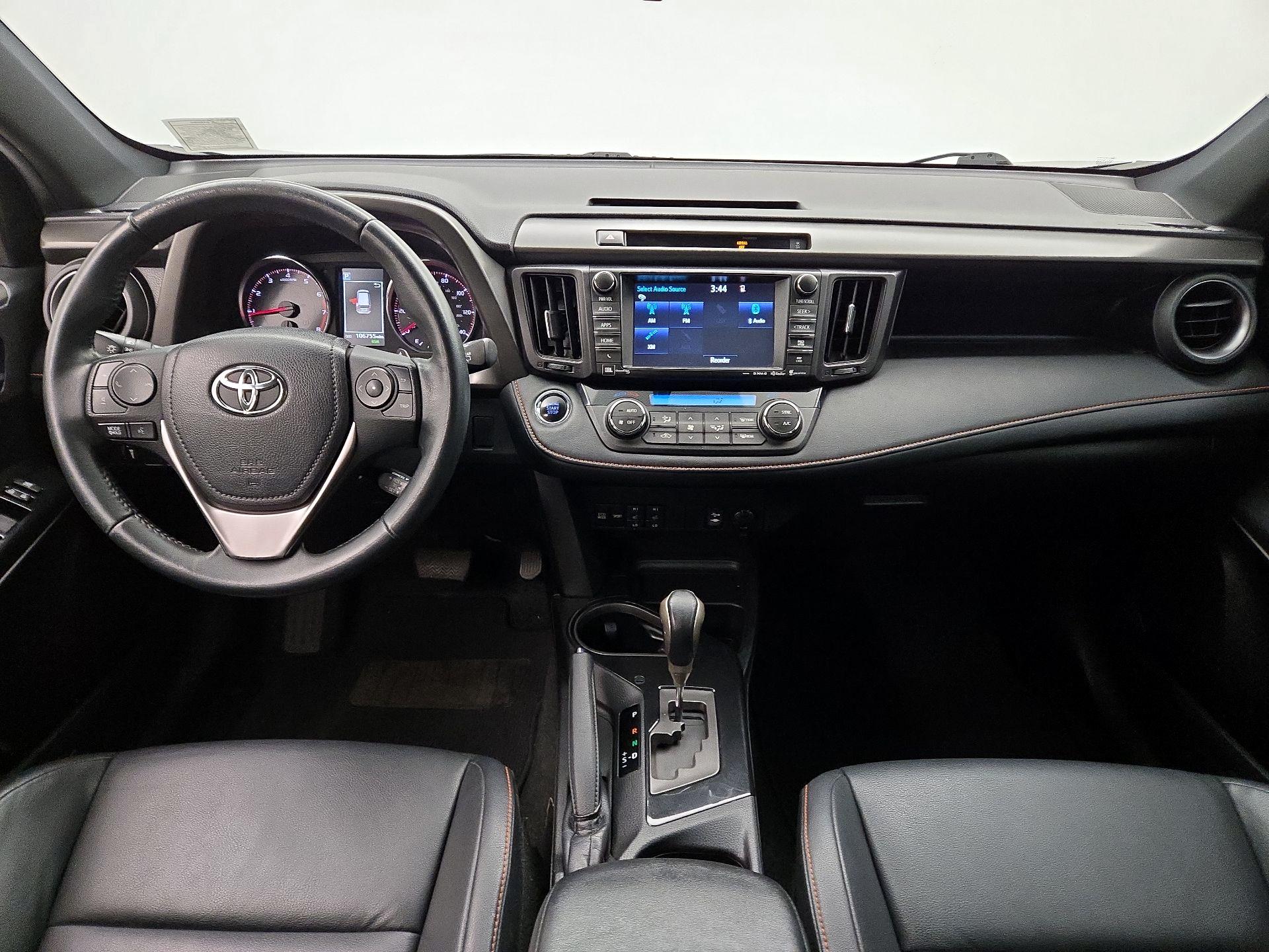 Thumbnail: 2016 Toyota RAV4 - 9