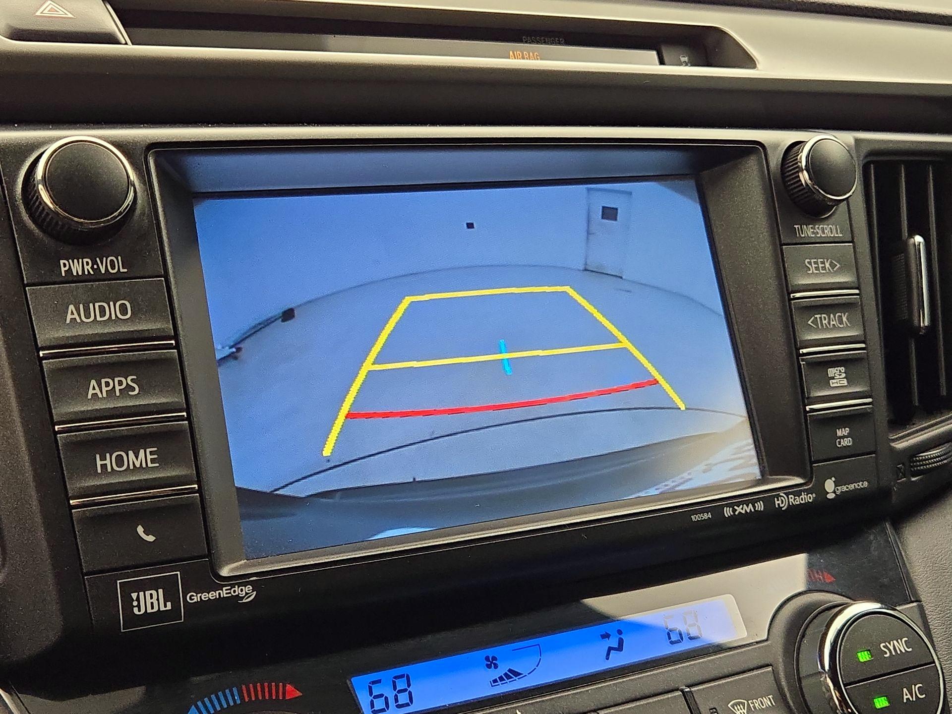 Thumbnail: 2016 Toyota RAV4 - 14