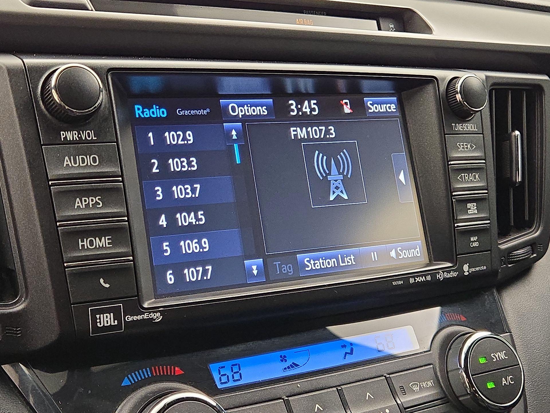 Thumbnail: 2016 Toyota RAV4 - 15