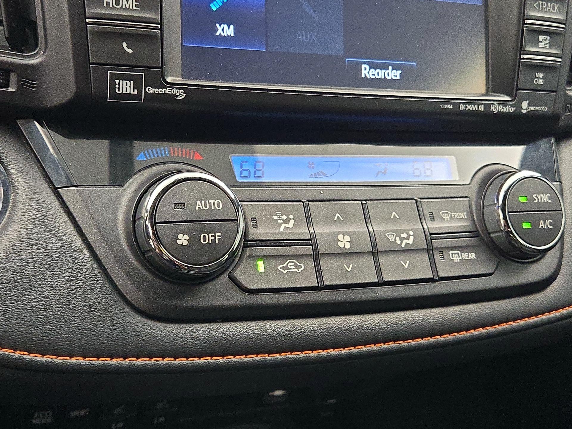 Thumbnail: 2016 Toyota RAV4 - 16