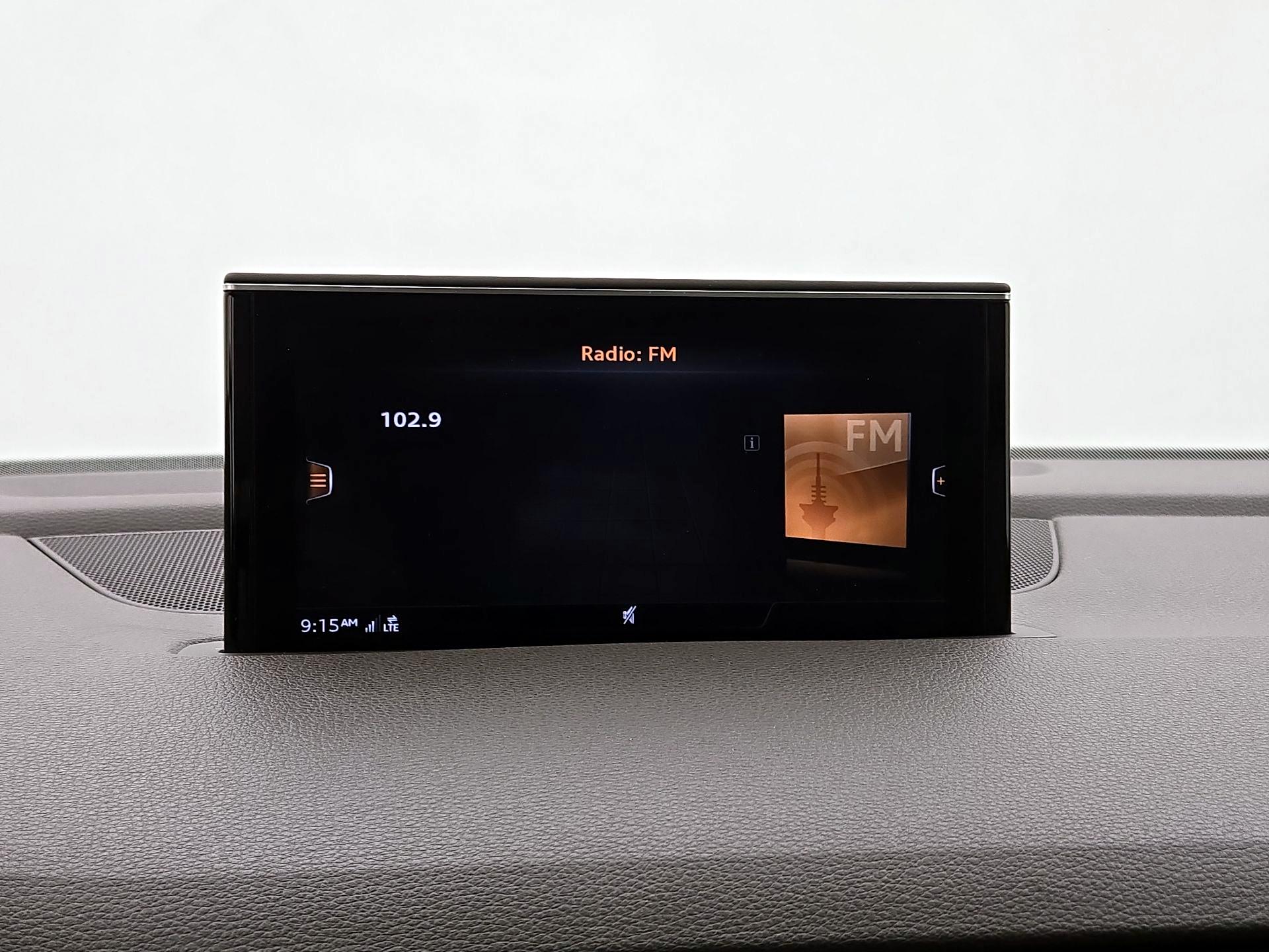 Thumbnail: 2017 Audi Q7 - 16