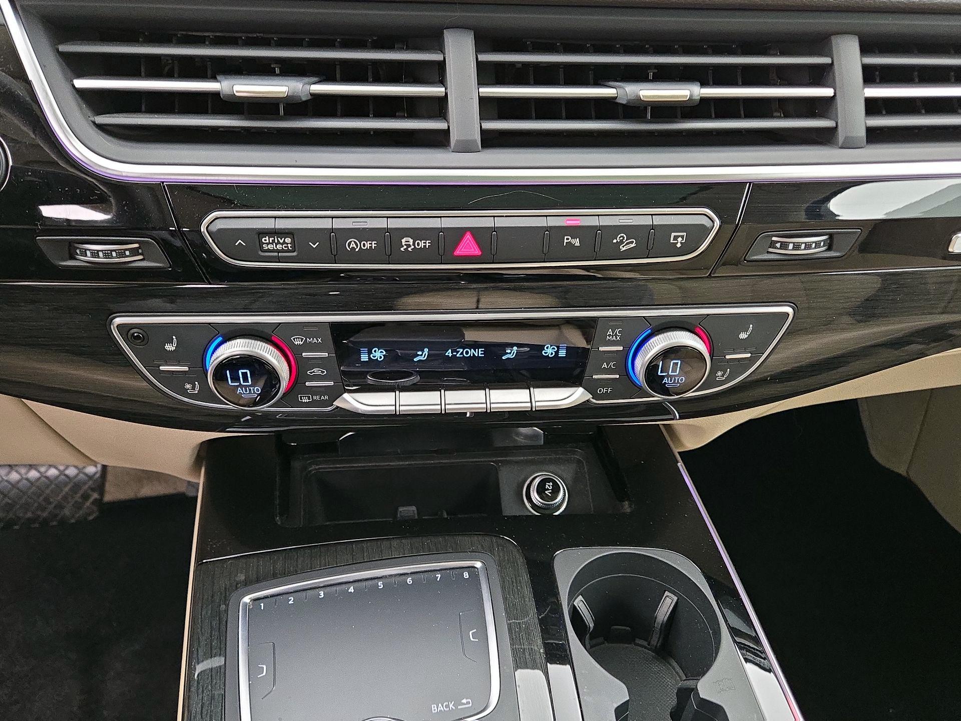 Thumbnail: 2017 Audi Q7 - 17