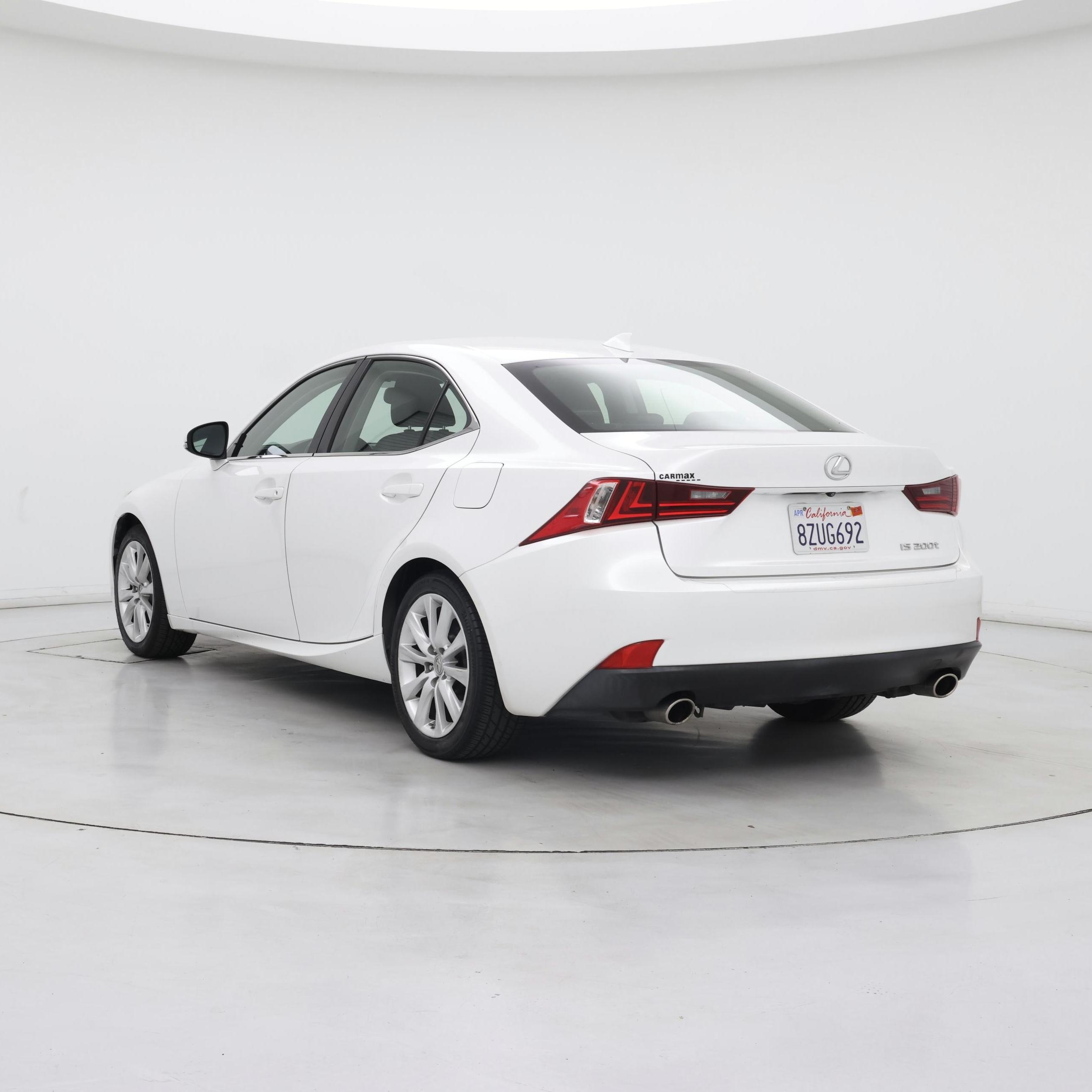 Thumbnail: 2016 Lexus IS - 2