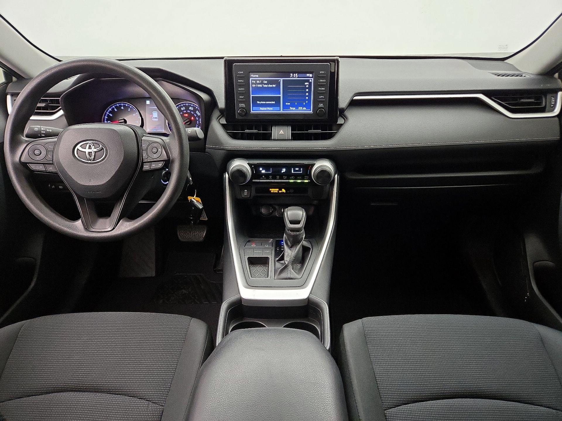 Thumbnail: 2019 Toyota RAV4 - 9