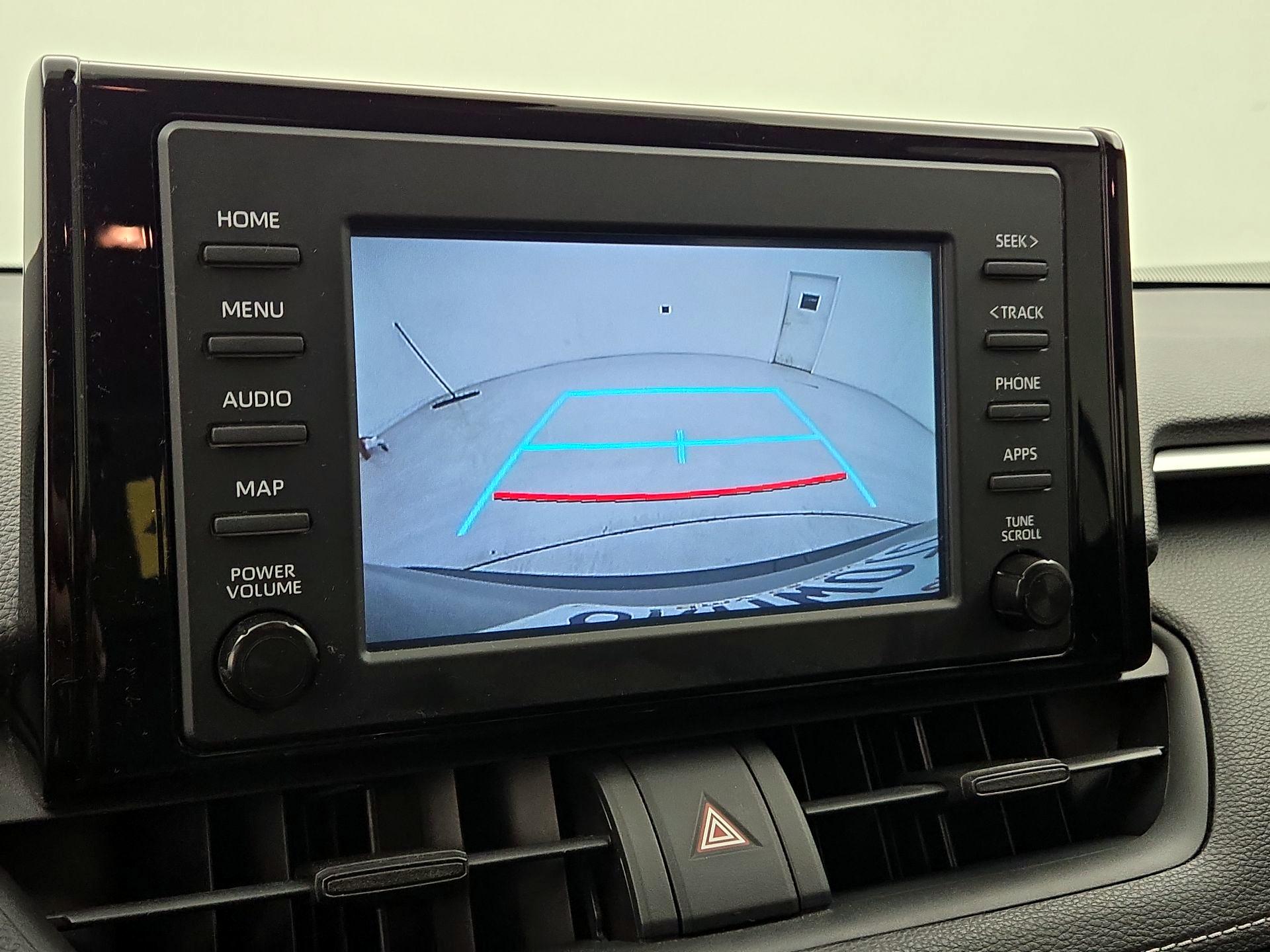 Thumbnail: 2019 Toyota RAV4 - 14