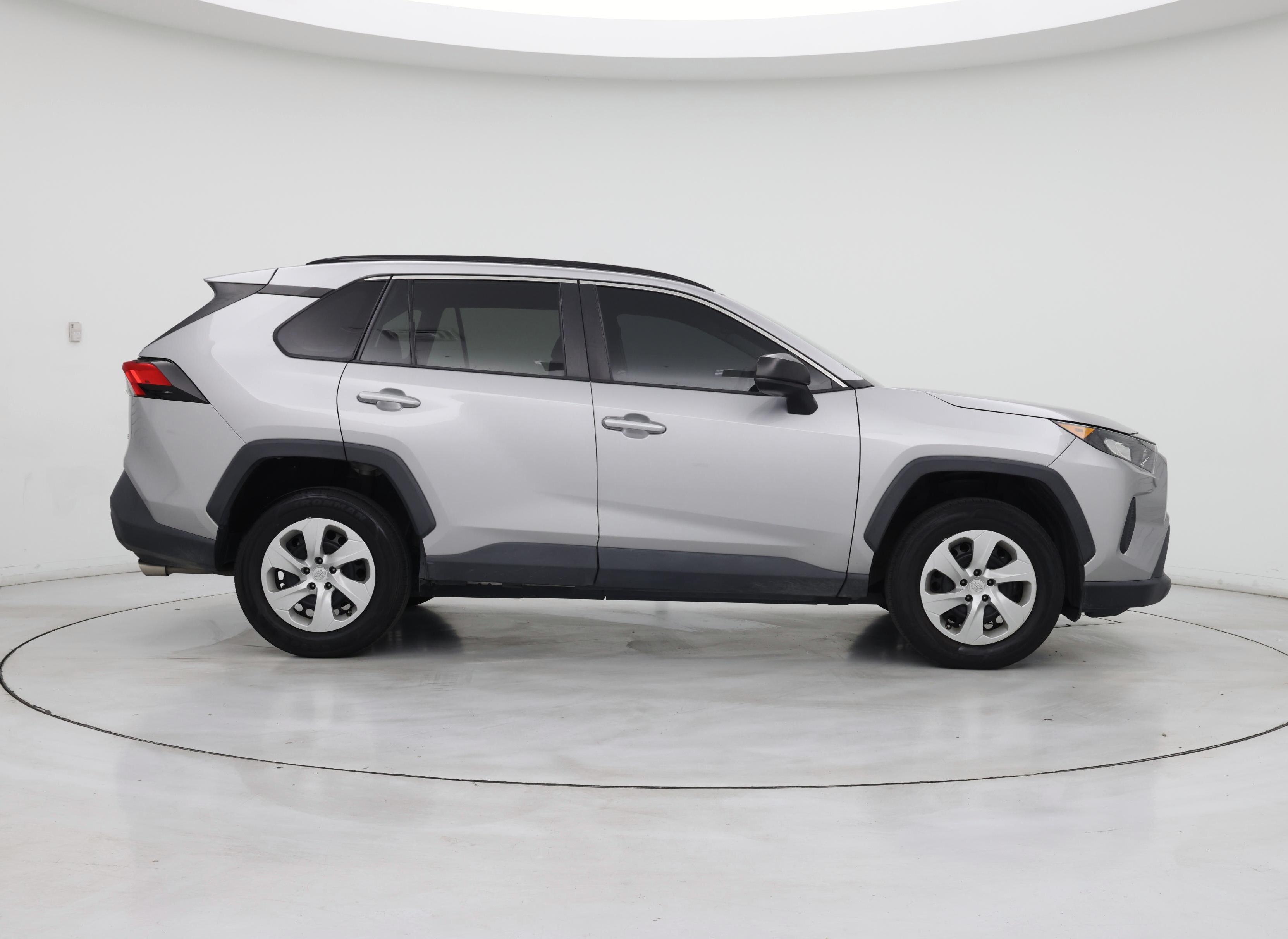 Thumbnail: 2019 Toyota RAV4 - 7