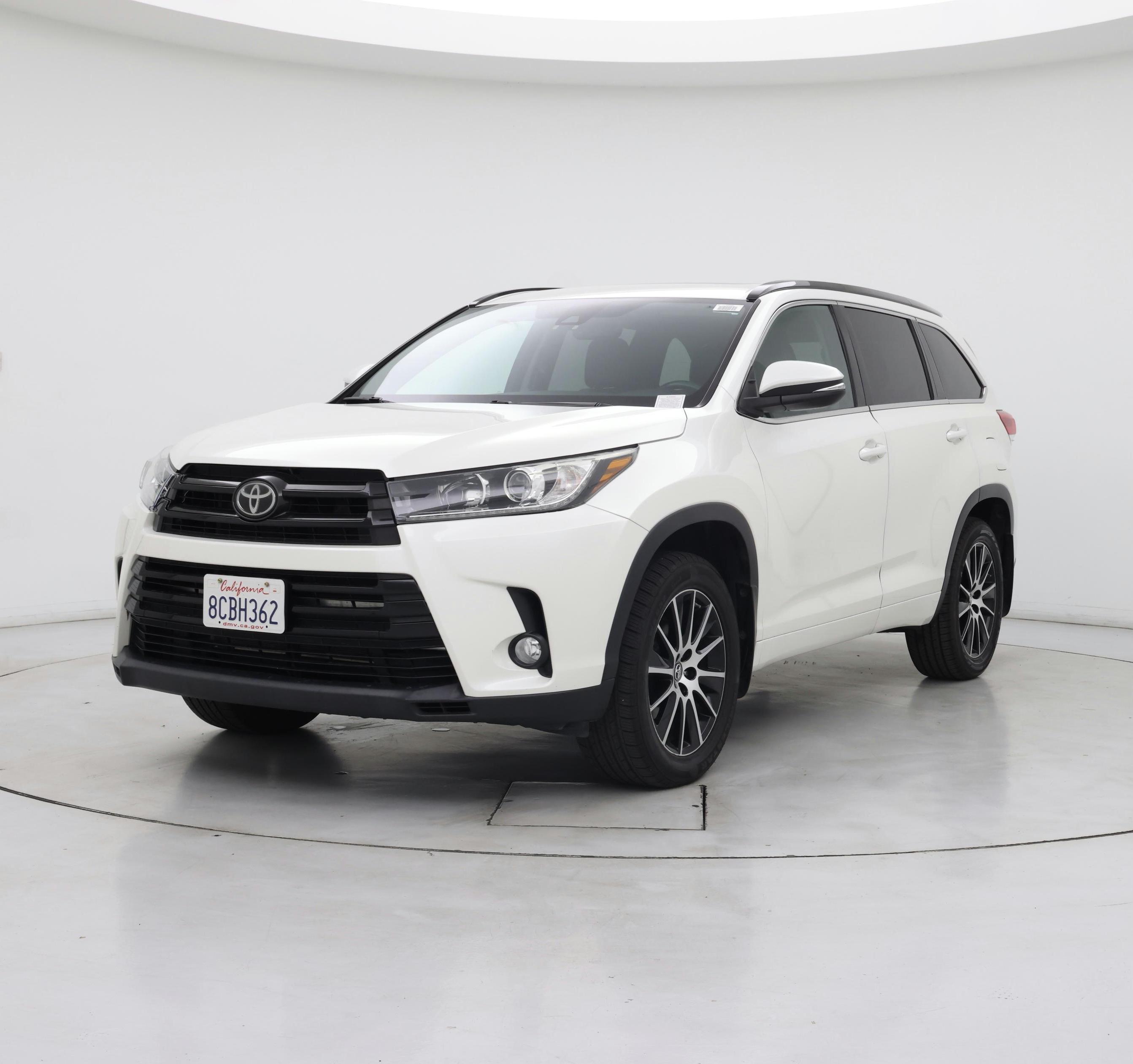 Thumbnail: 2018 Toyota Highlander - 4