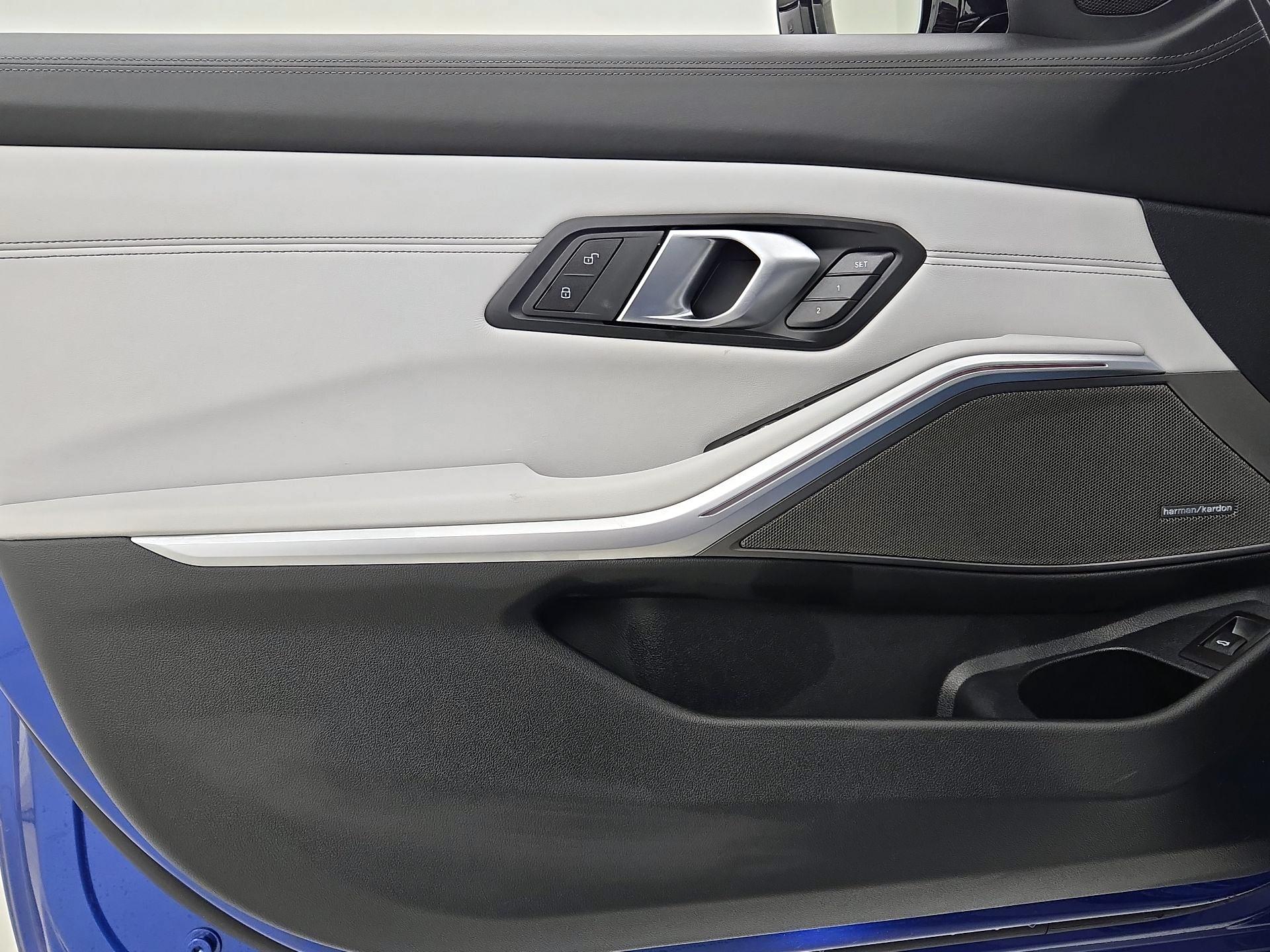 Thumbnail: 2025 BMW M3 - 12