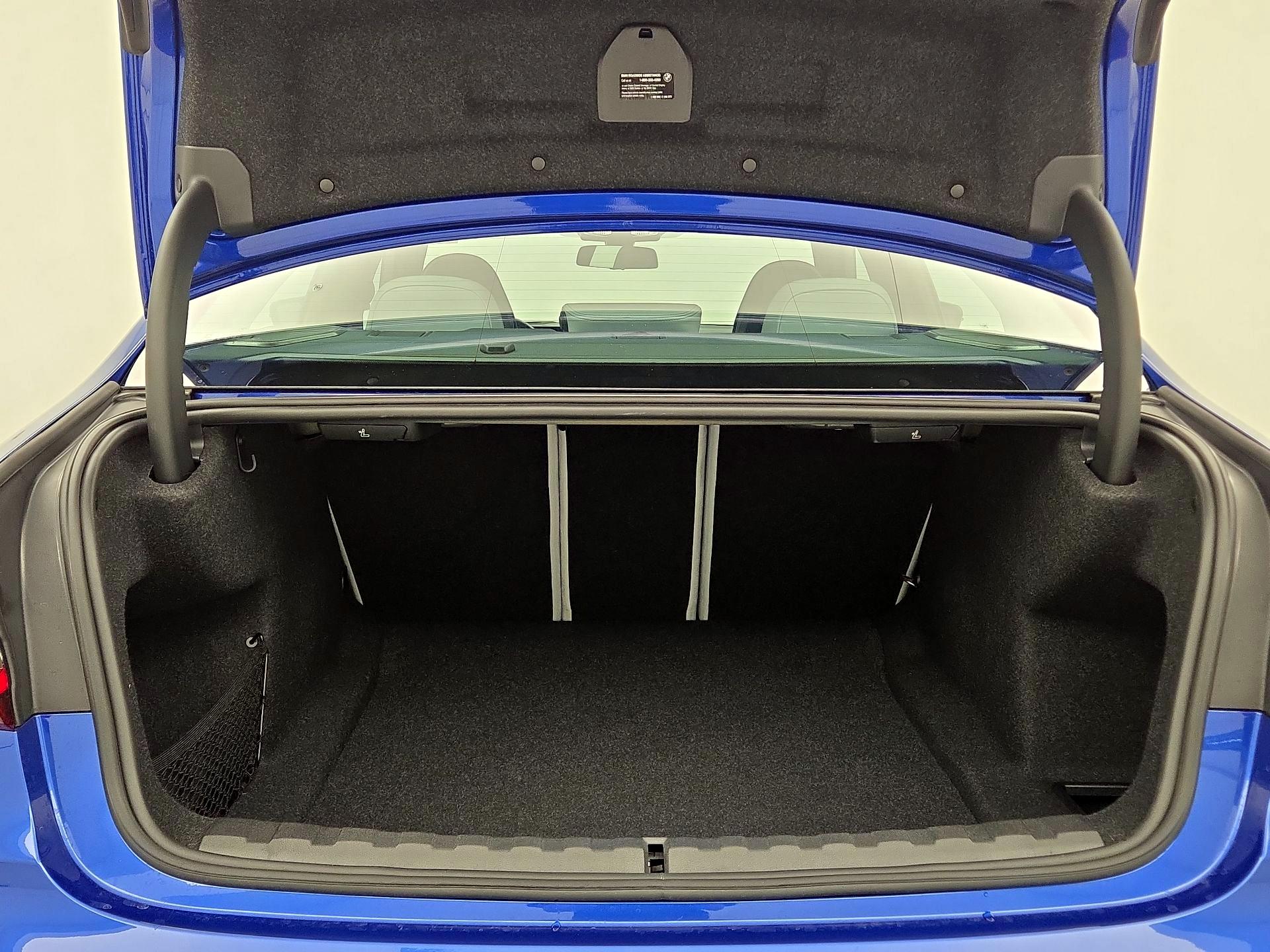 Thumbnail: 2025 BMW M3 - 20