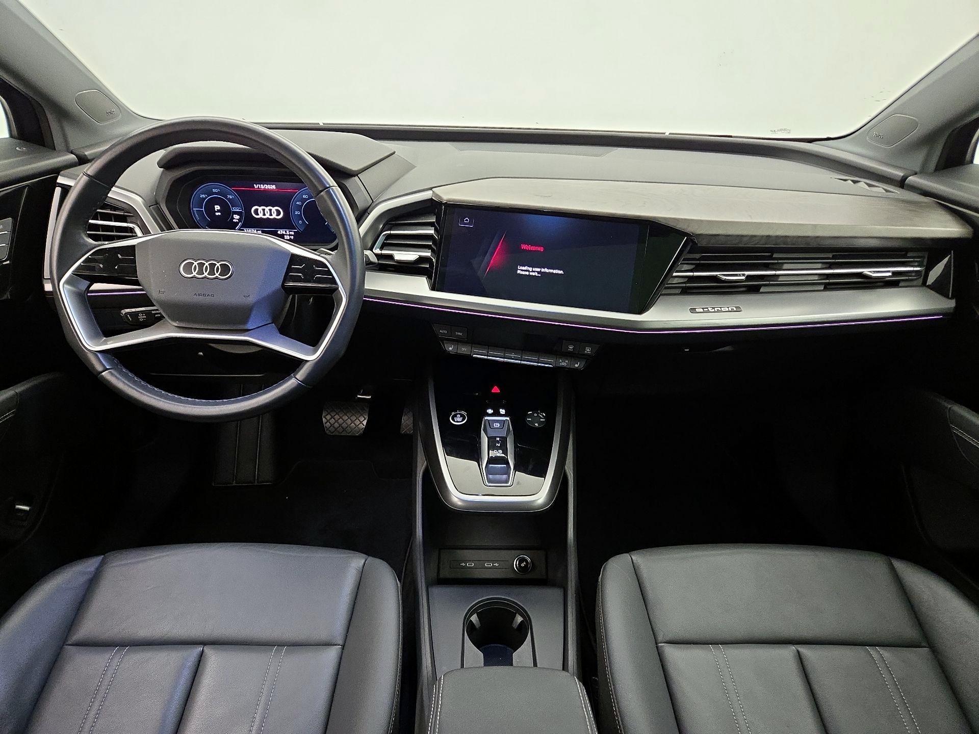 Thumbnail: 2023 Audi Q4 e-tron - 9