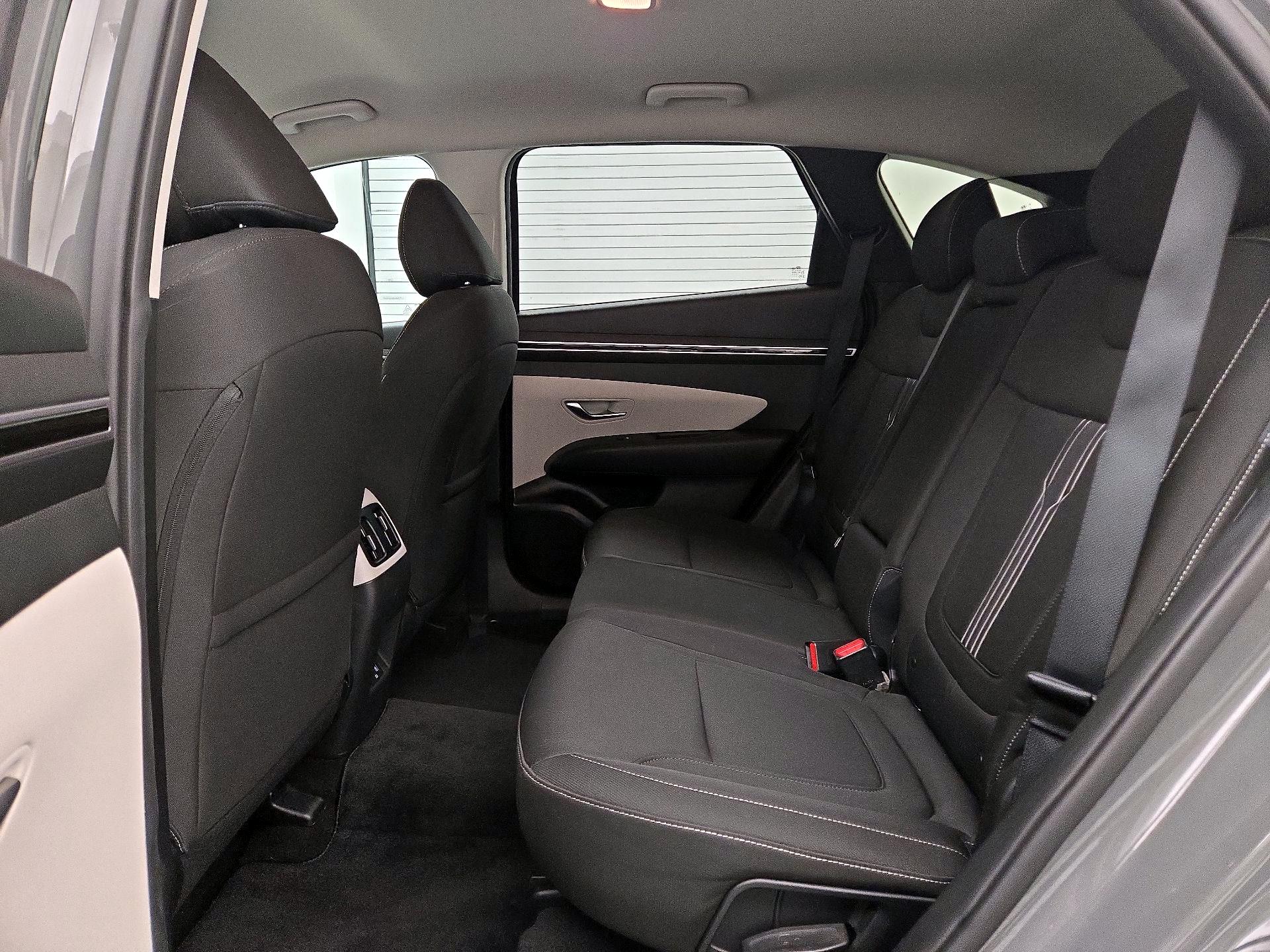 Thumbnail: 2024 Hyundai Tucson - 19