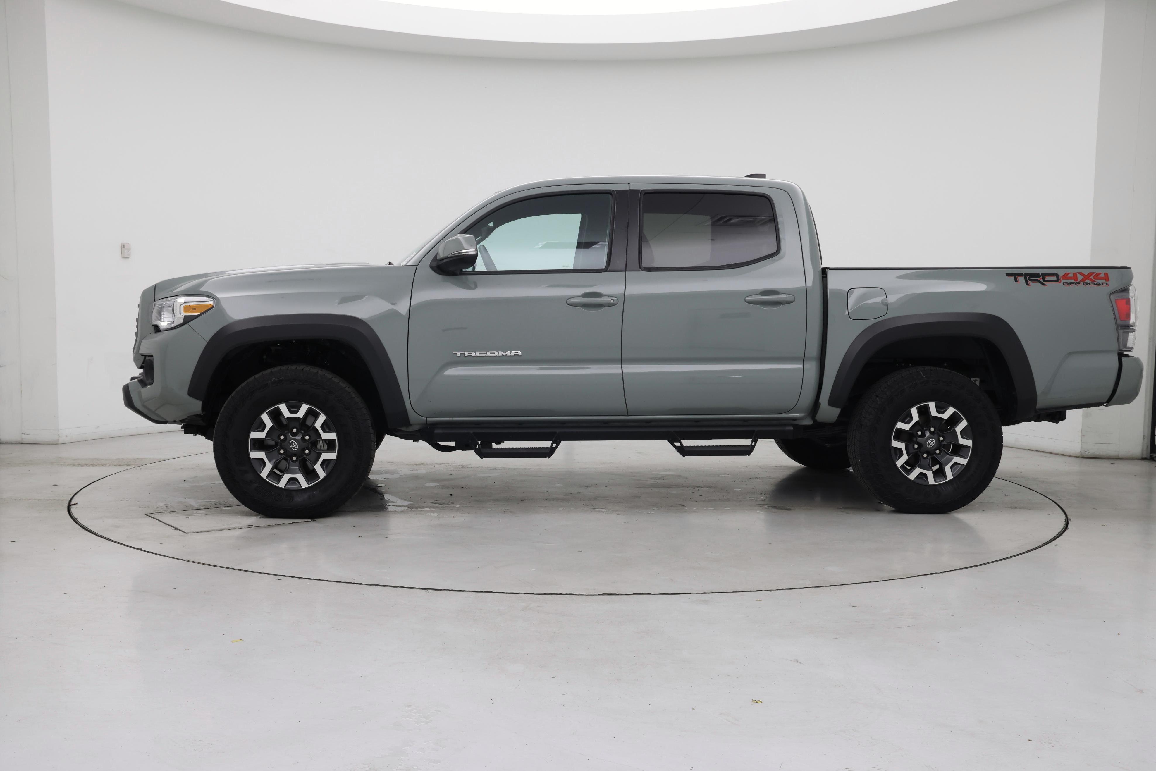 Thumbnail: 2023 Toyota Tacoma - 3