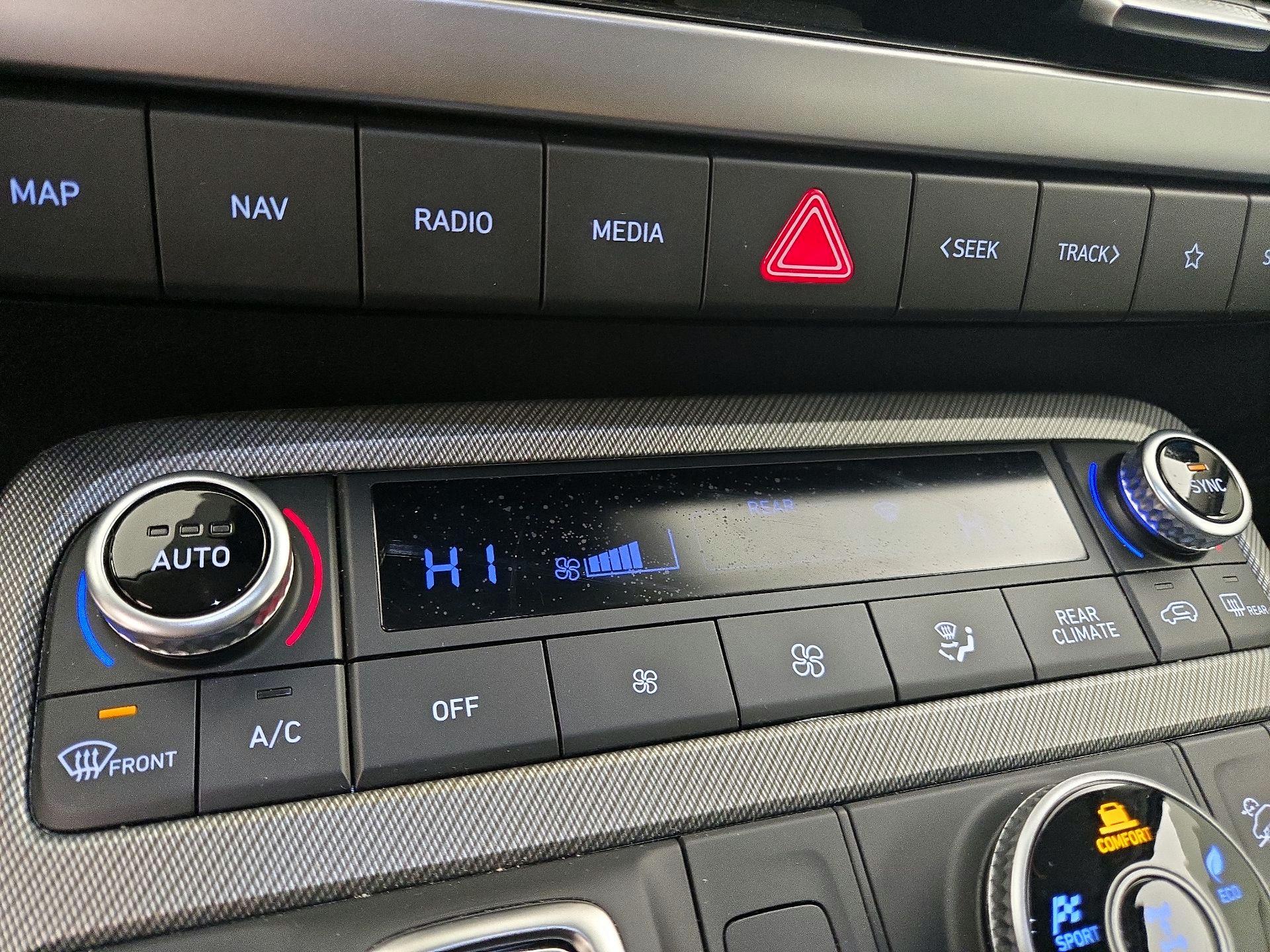 Thumbnail: 2023 Hyundai Palisade - 16