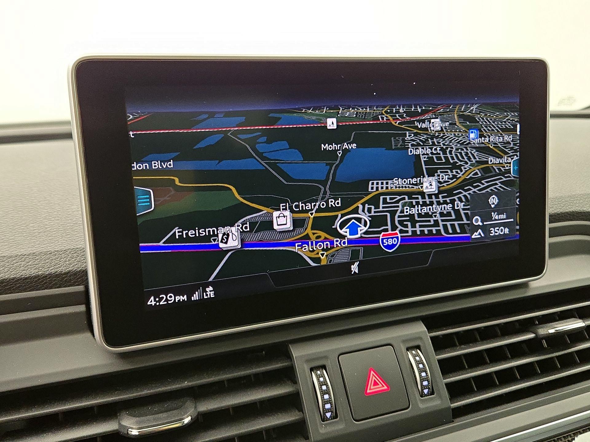 Thumbnail: 2019 Audi SQ5 - 14