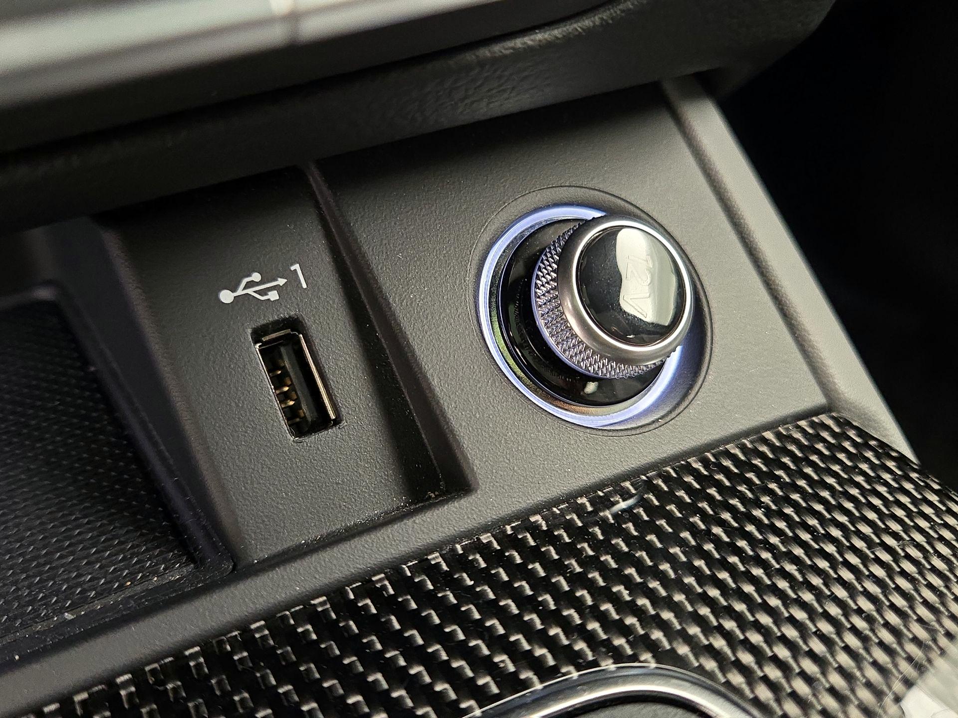 Thumbnail: 2019 Audi SQ5 - 19