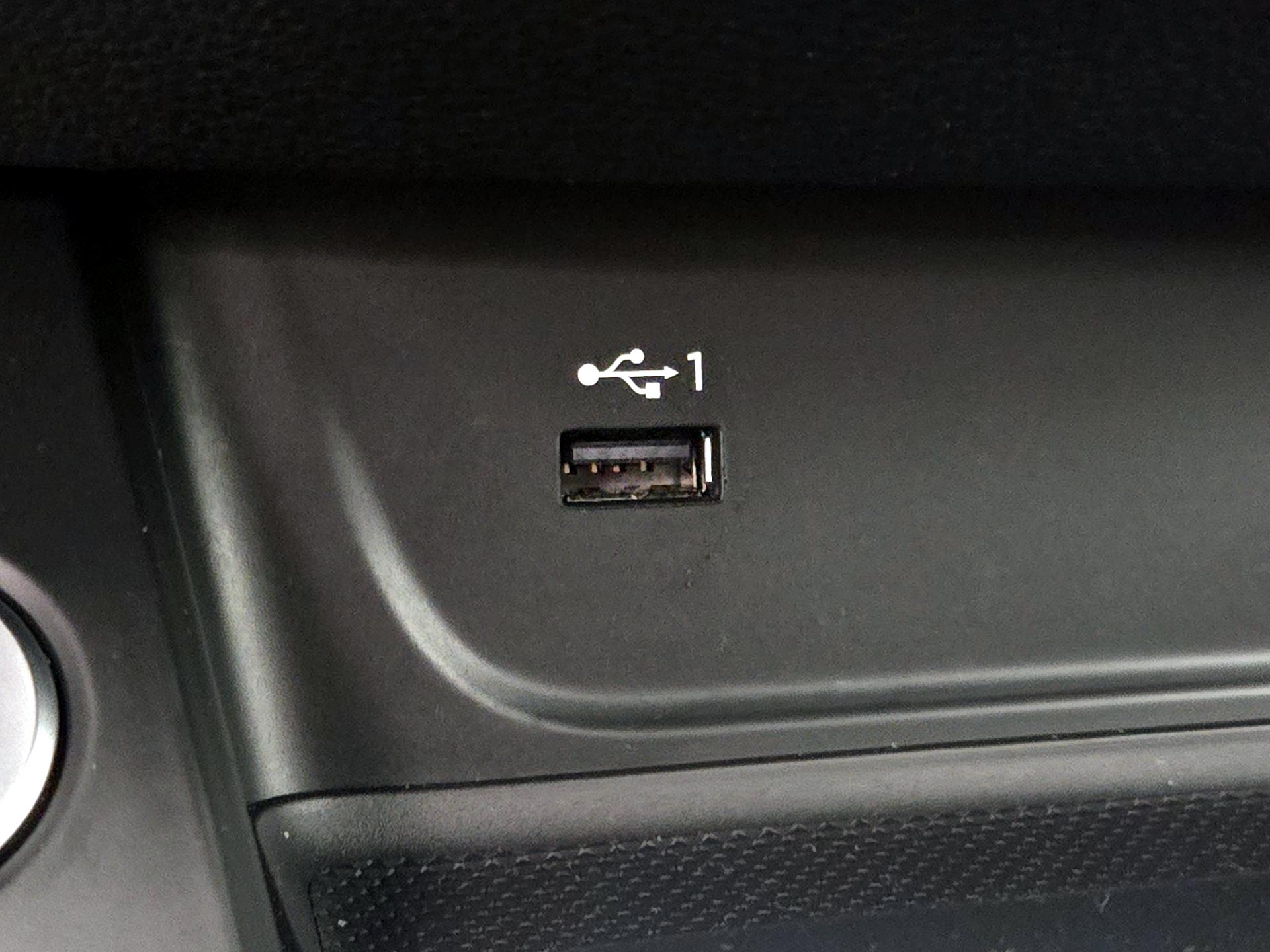 Thumbnail: 2019 Audi A4 - 18