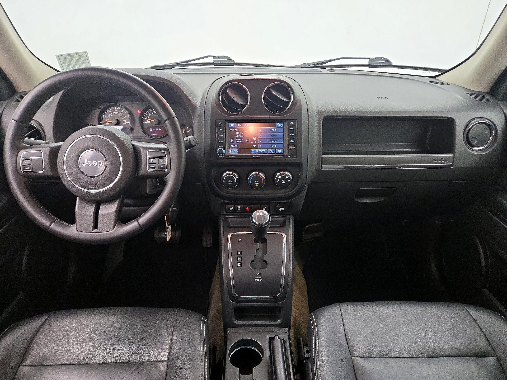Thumbnail: 2016 Jeep Patriot - 9