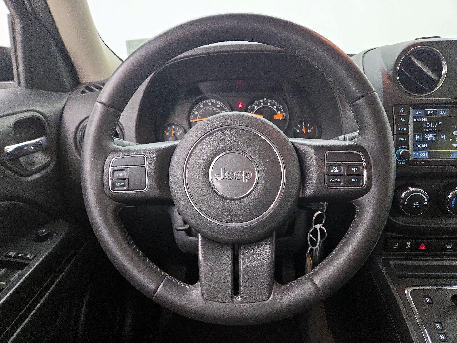 Thumbnail: 2016 Jeep Patriot - 10