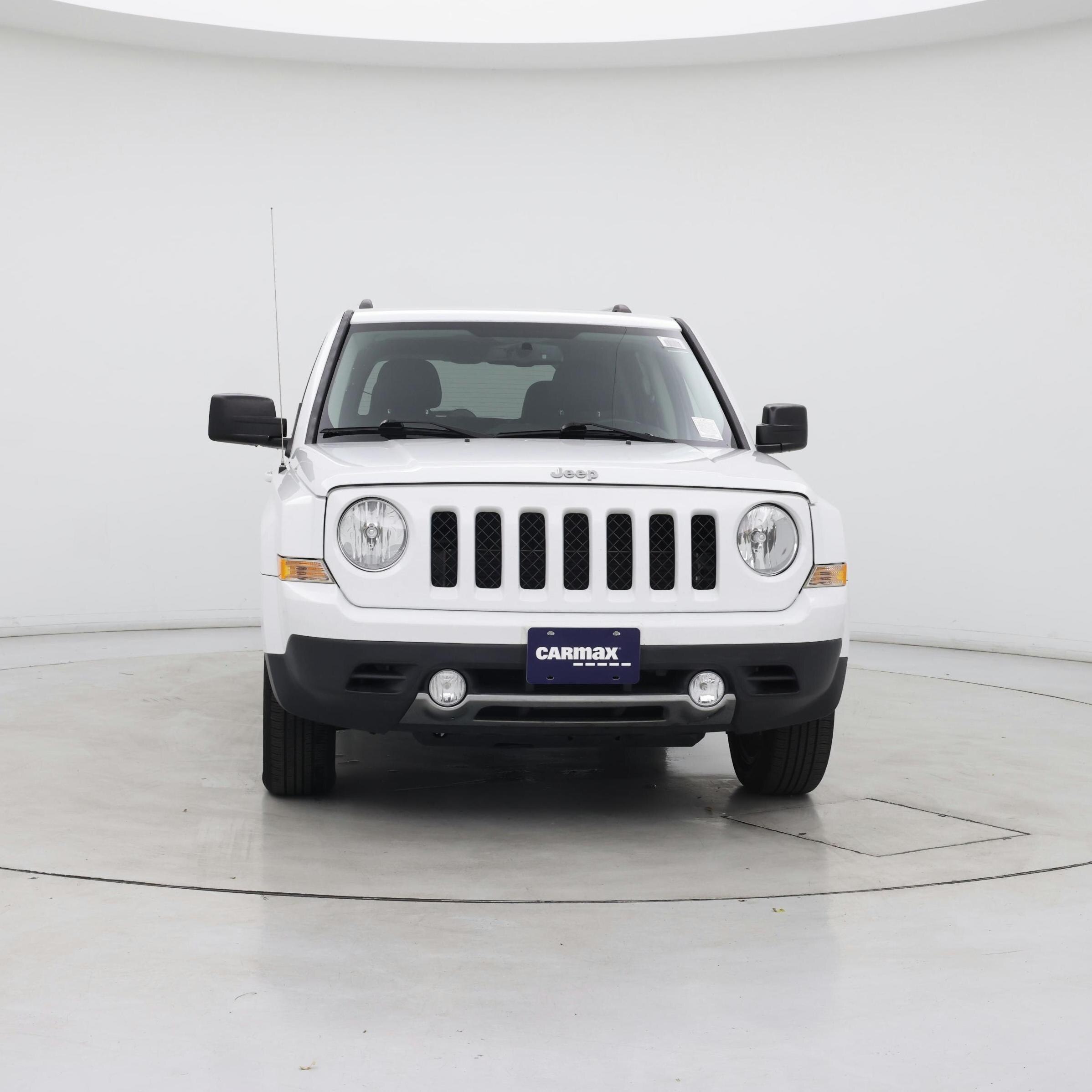 Thumbnail: 2016 Jeep Patriot - 5