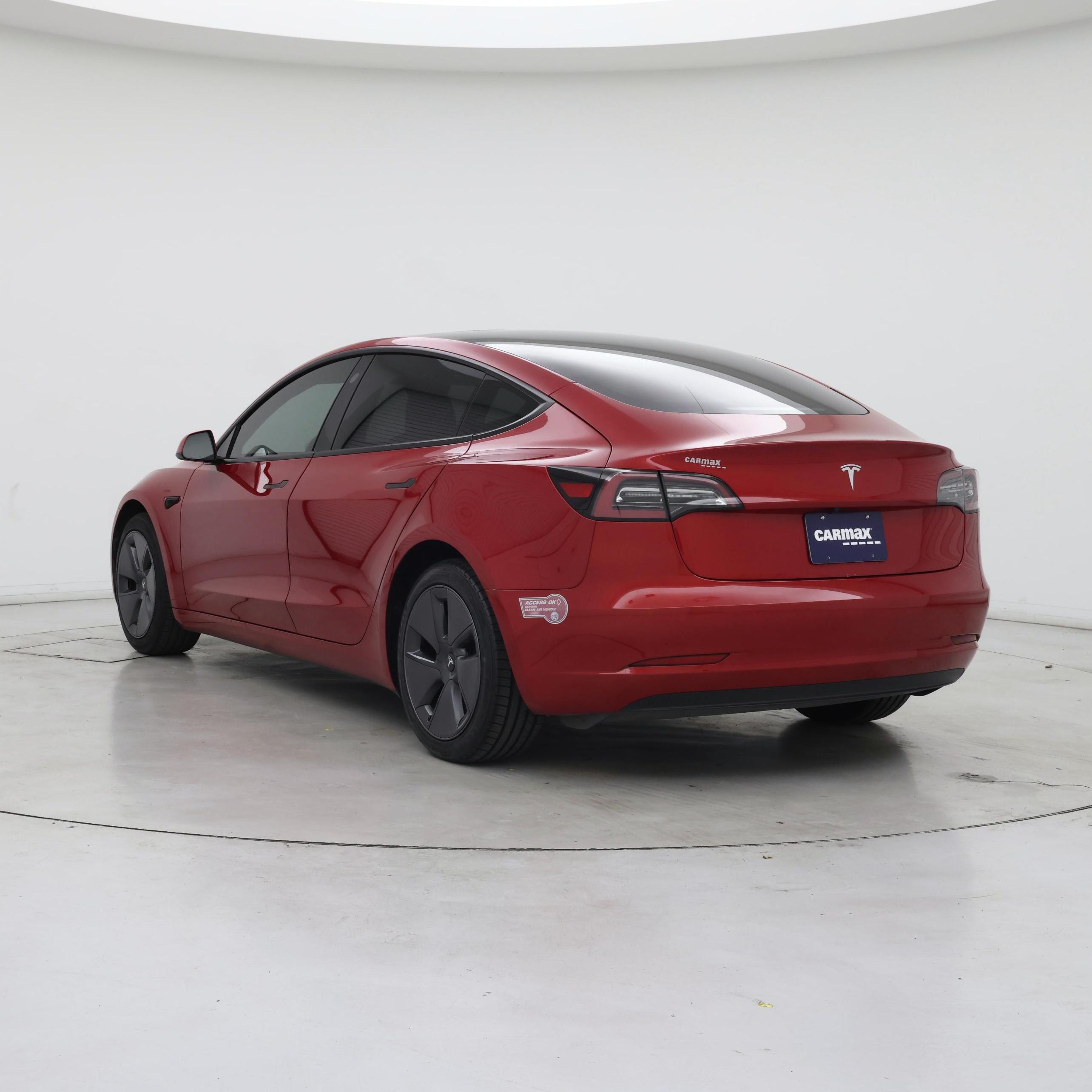 Thumbnail: 2023 Tesla Model 3 - 2