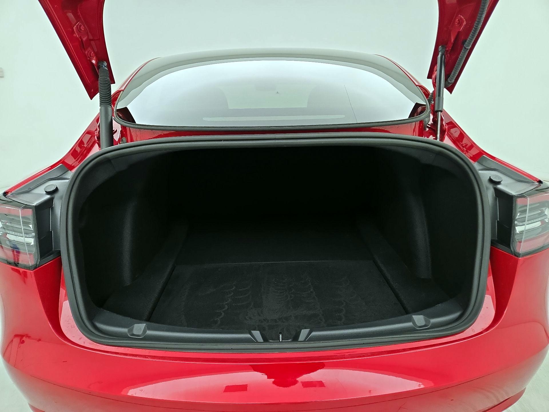 Thumbnail: 2023 Tesla Model 3 - 20