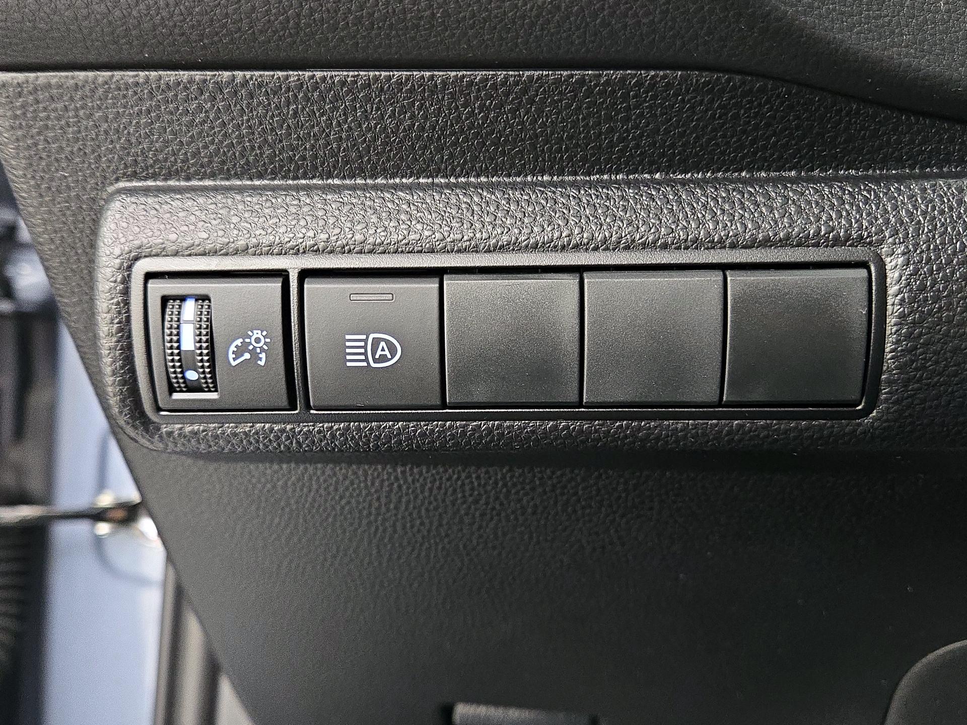 Thumbnail: 2022 Toyota Corolla - 13