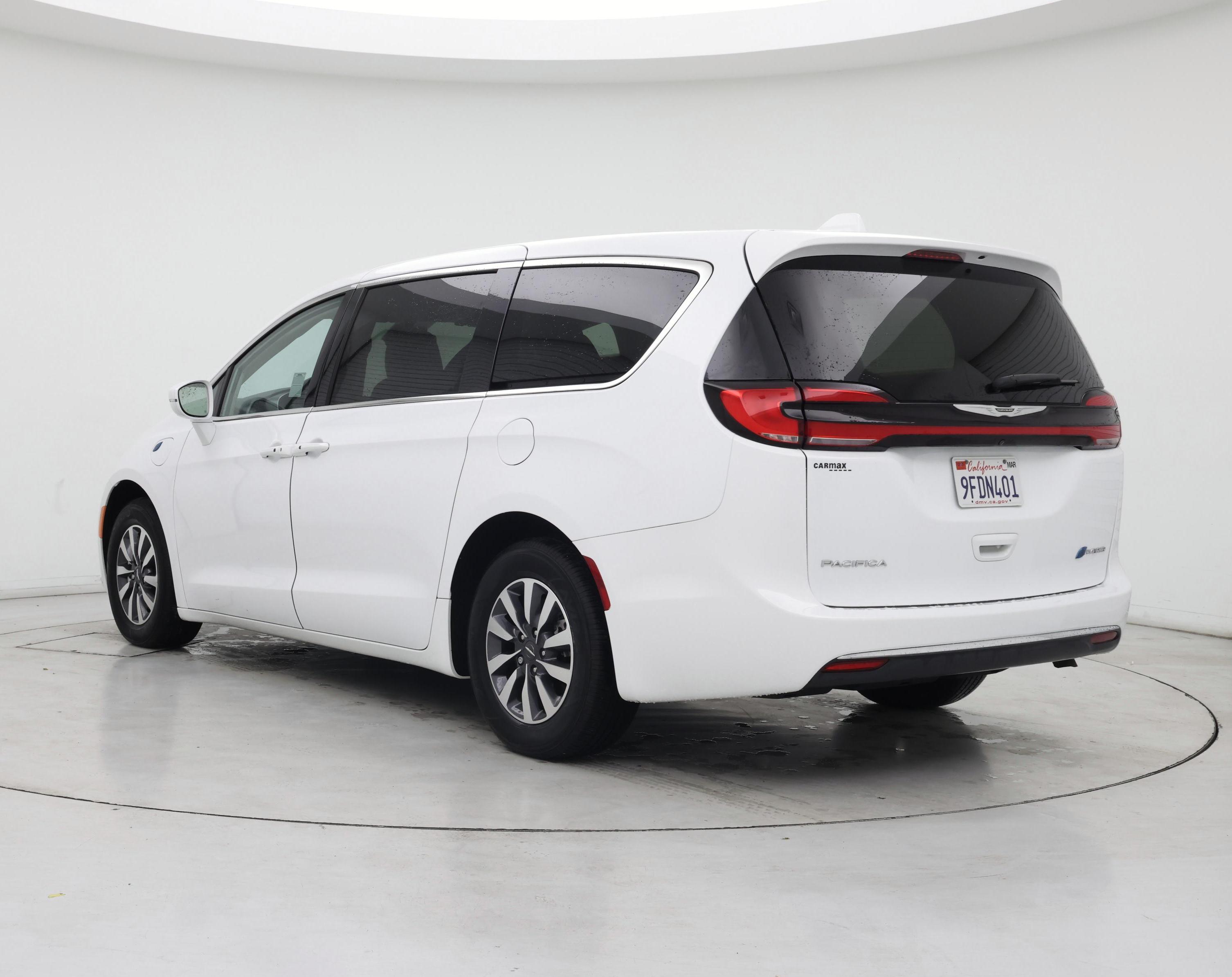 Thumbnail: 2022 Chrysler Pacifica - 2