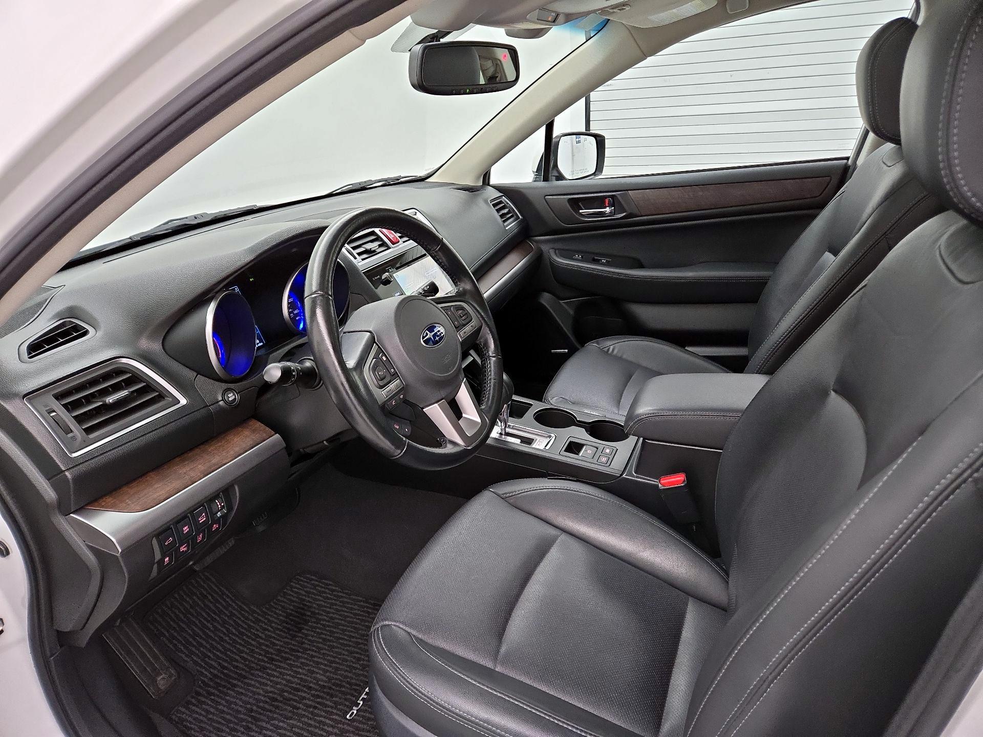 Thumbnail: 2016 Subaru Outback - 11