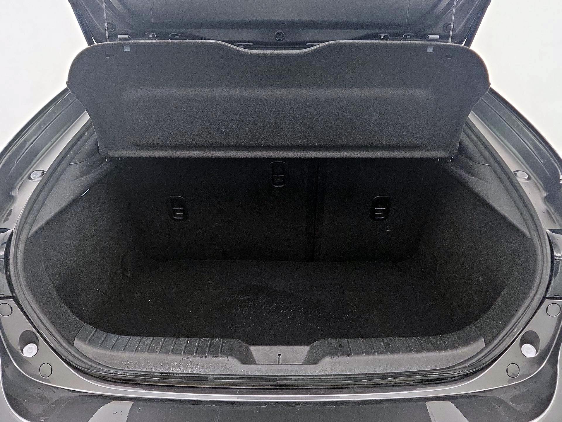 Thumbnail: 2025 Mazda Mazda3 - 20