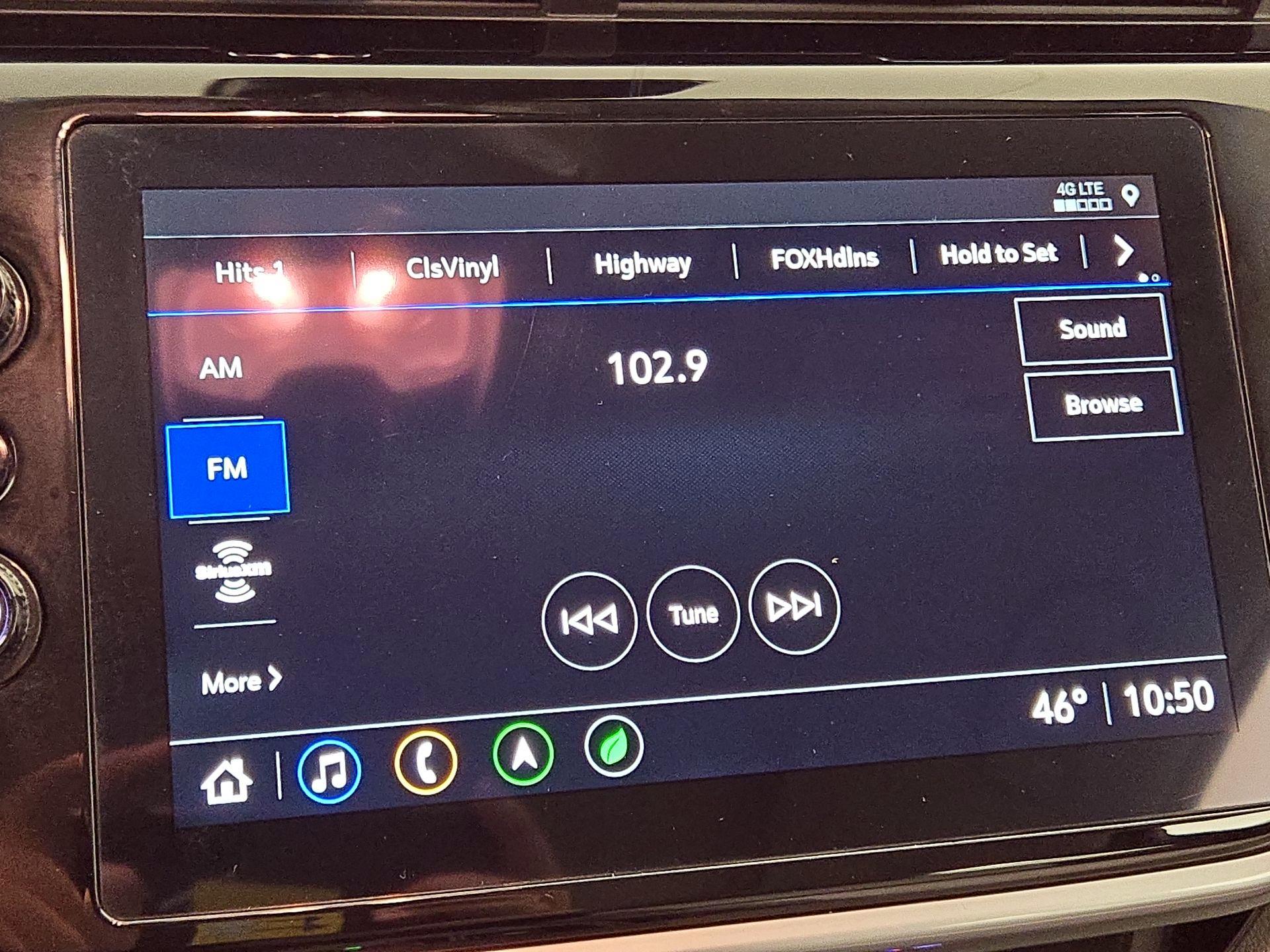 Thumbnail: 2022 Chevrolet Bolt EUV - 16