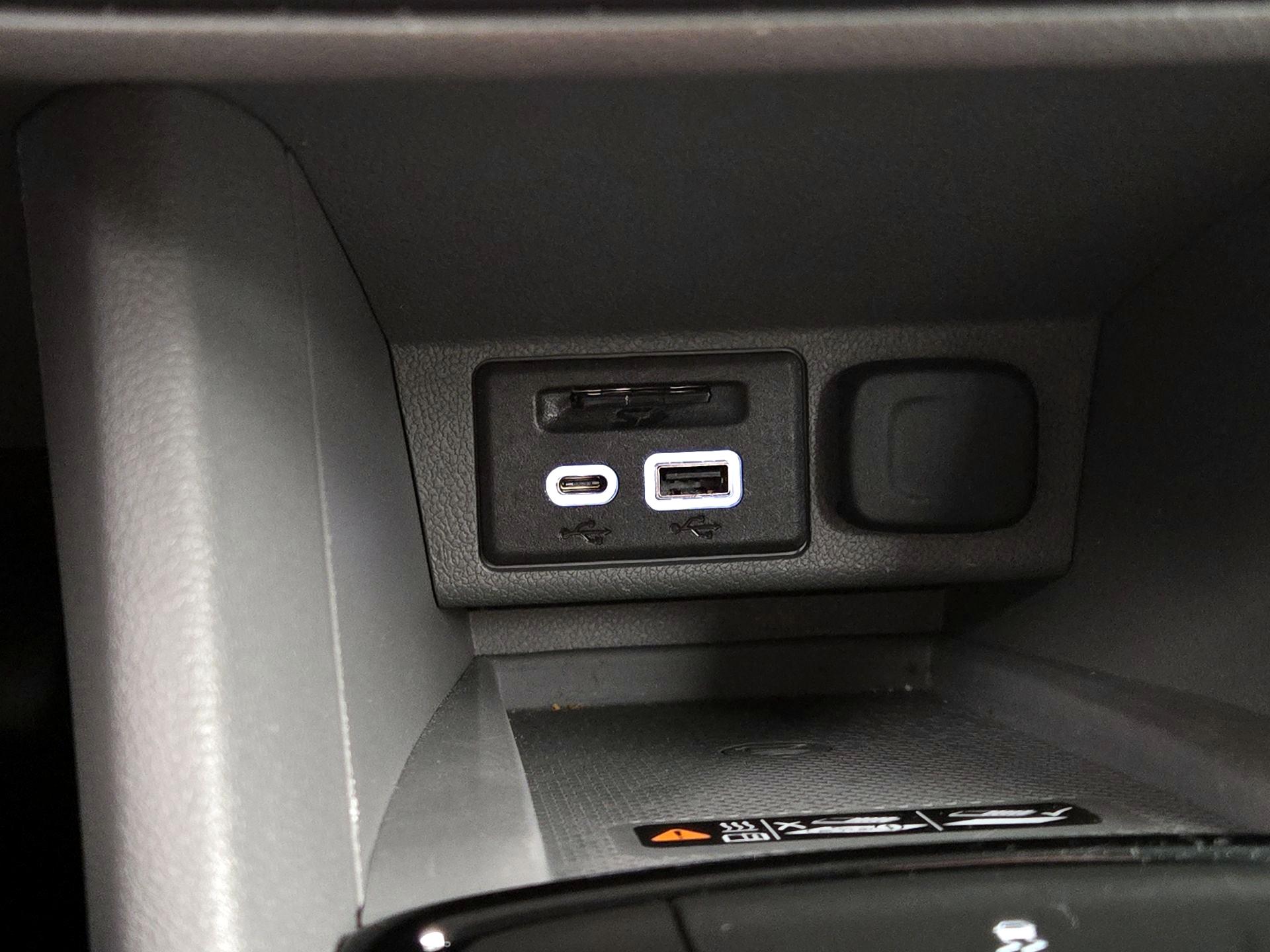 Thumbnail: 2022 Chevrolet Bolt EUV - 19