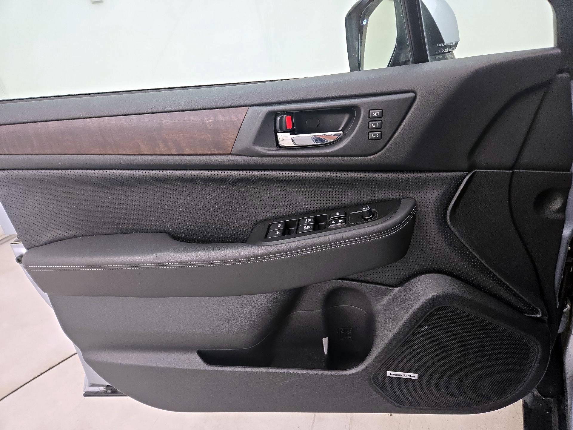 Thumbnail: 2015 Subaru Outback - 12