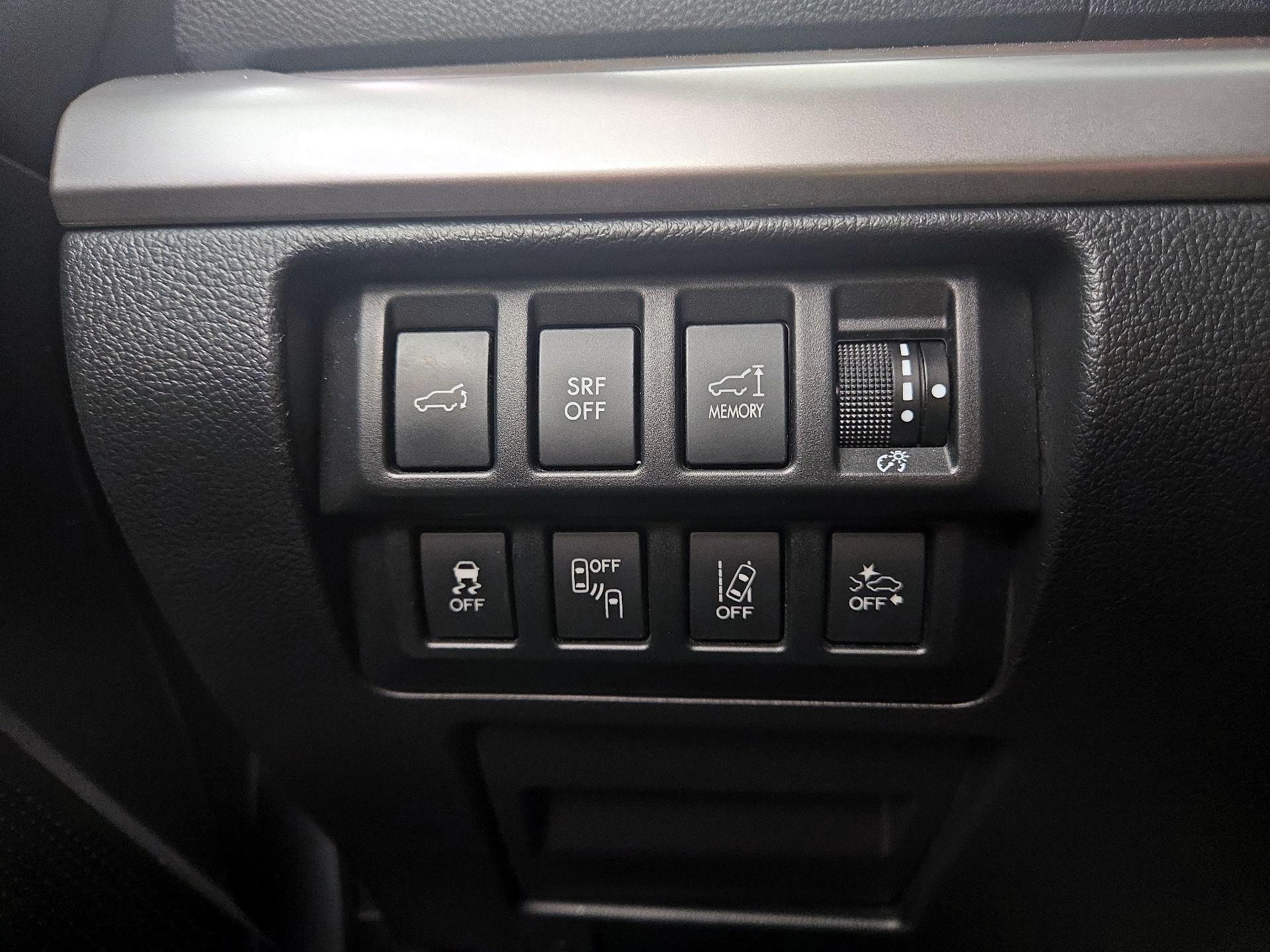 Thumbnail: 2015 Subaru Outback - 13