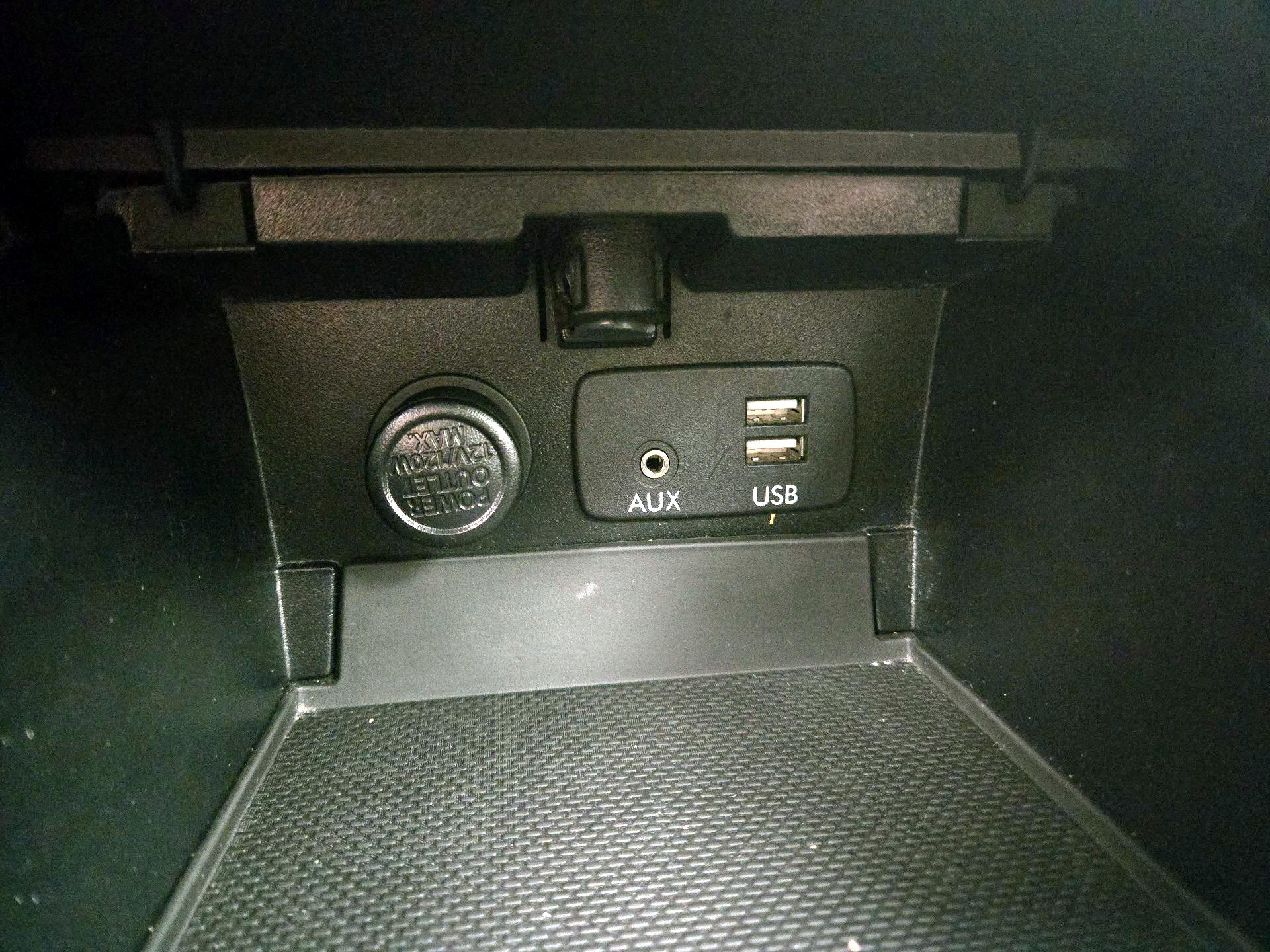 Thumbnail: 2015 Subaru Outback - 18