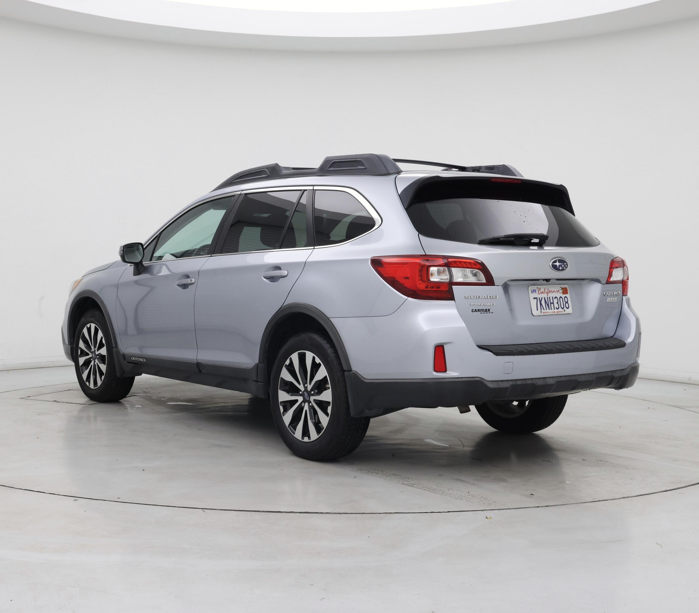 Thumbnail: 2015 Subaru Outback - 2