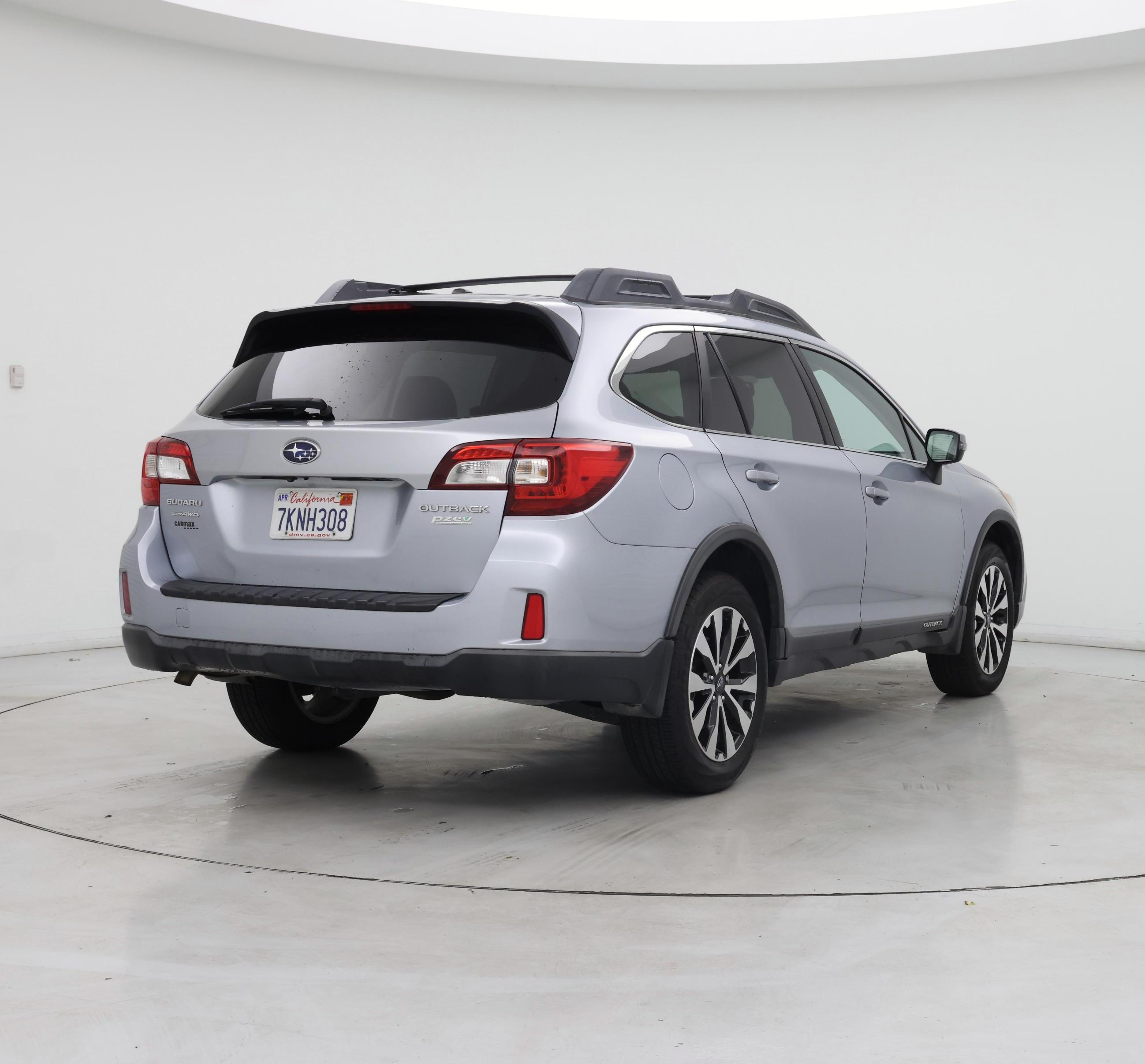 Thumbnail: 2015 Subaru Outback - 8