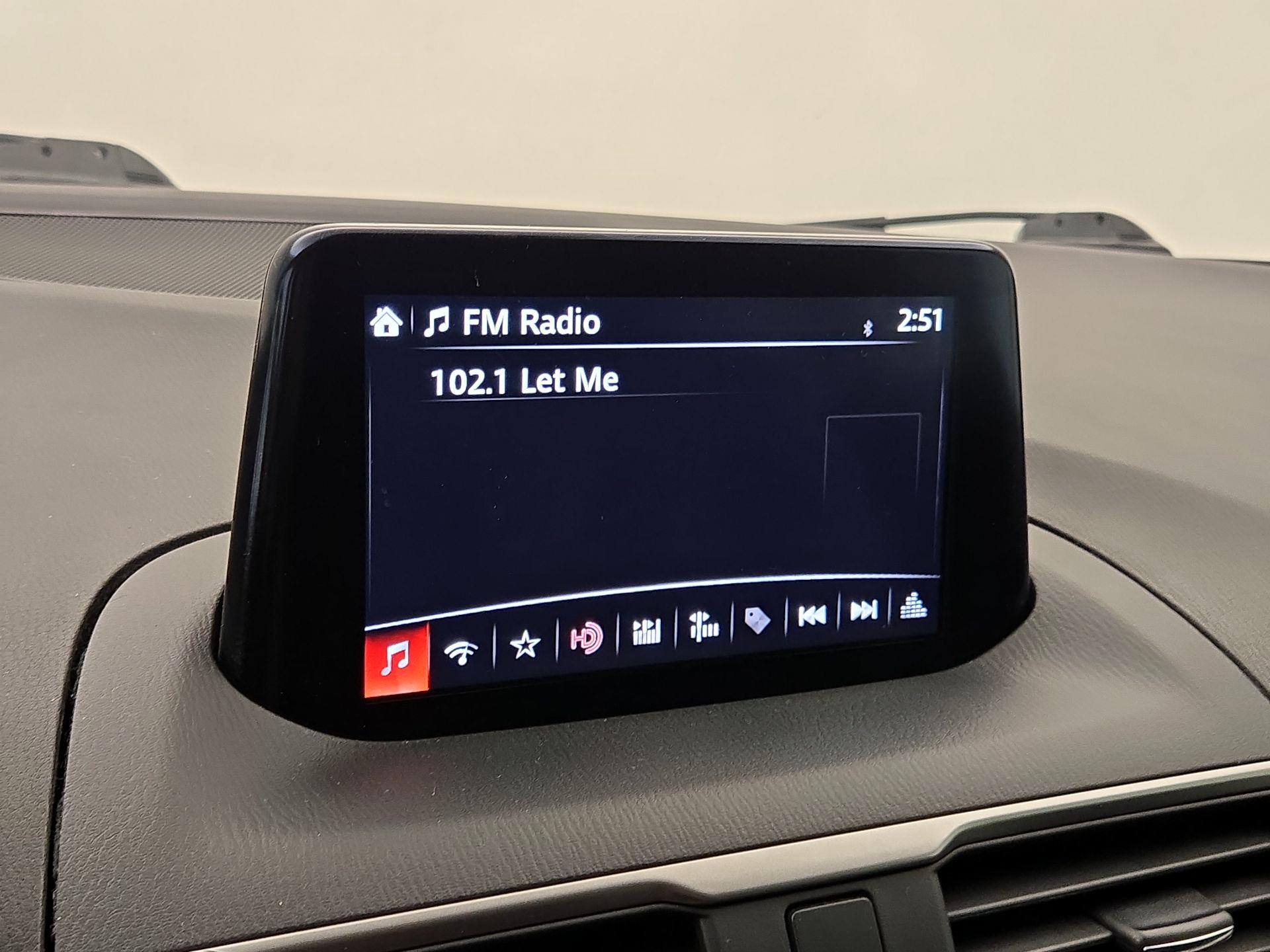 Thumbnail: 2017 Mazda Mazda3 - 15