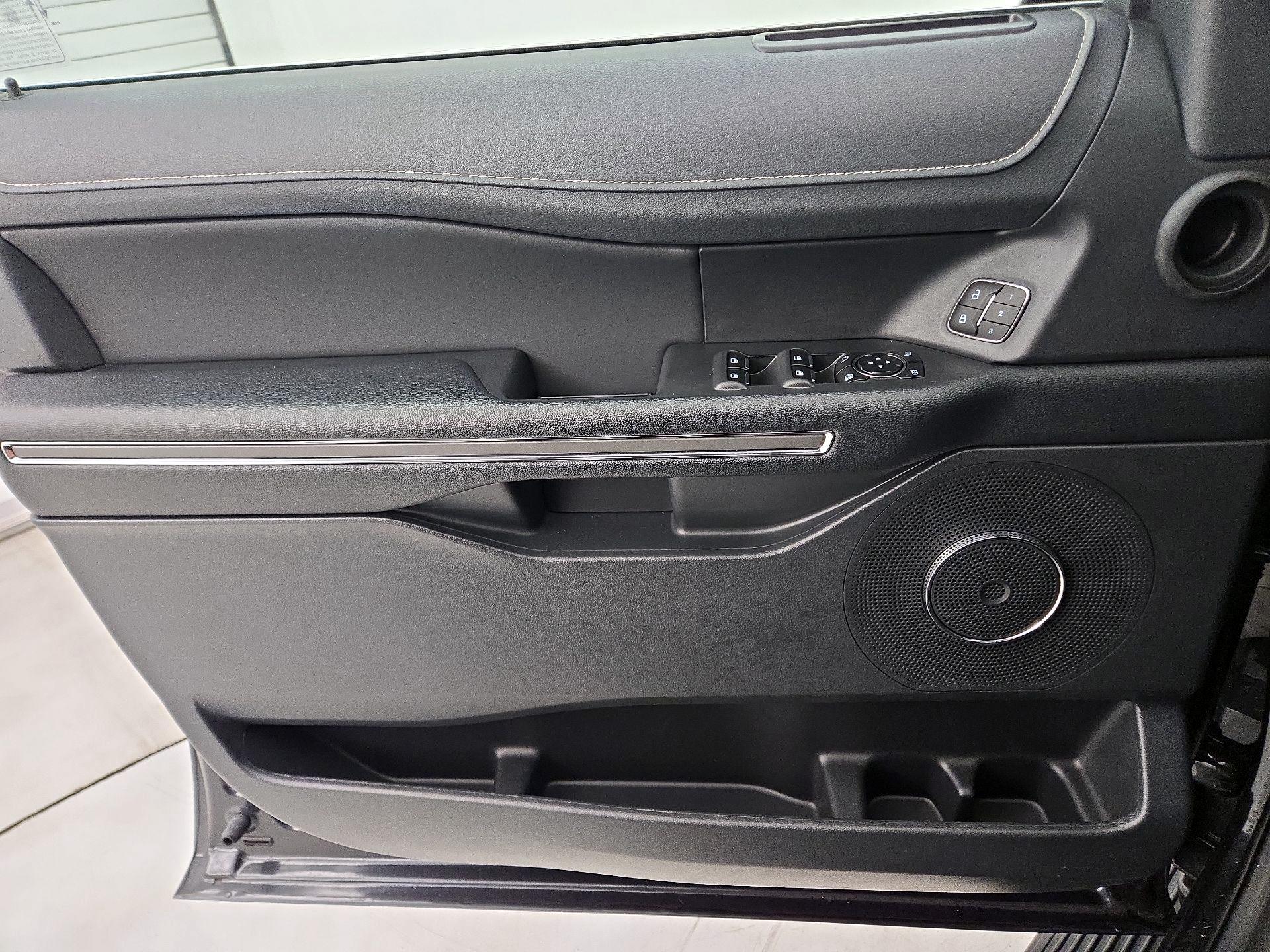 Thumbnail: 2024 Ford Expedition MAX - 12