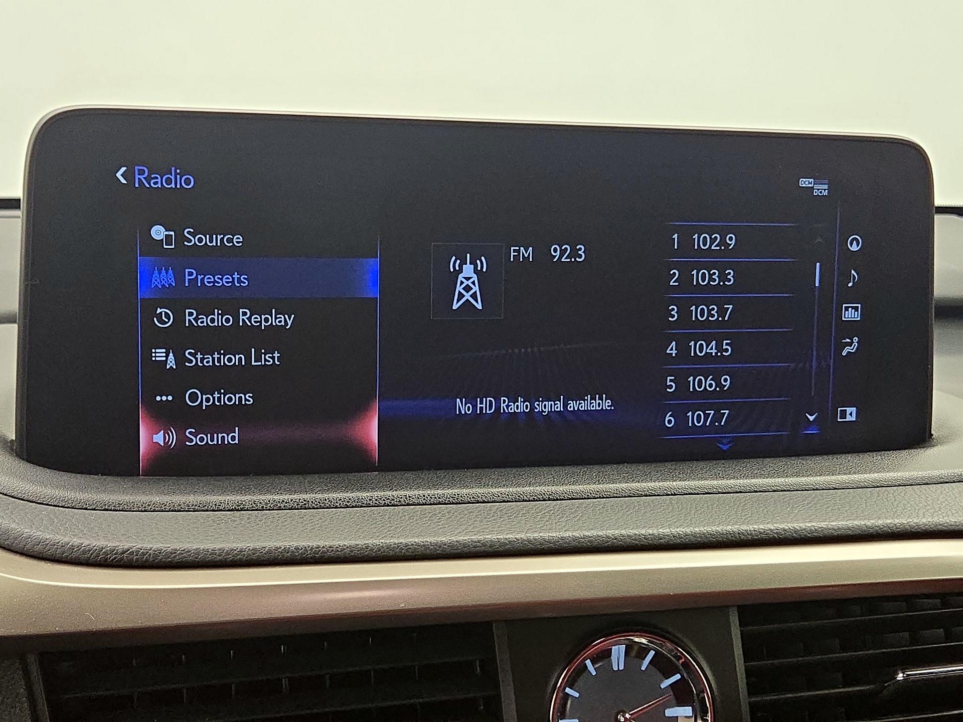 Thumbnail: 2020 Lexus RX - 16